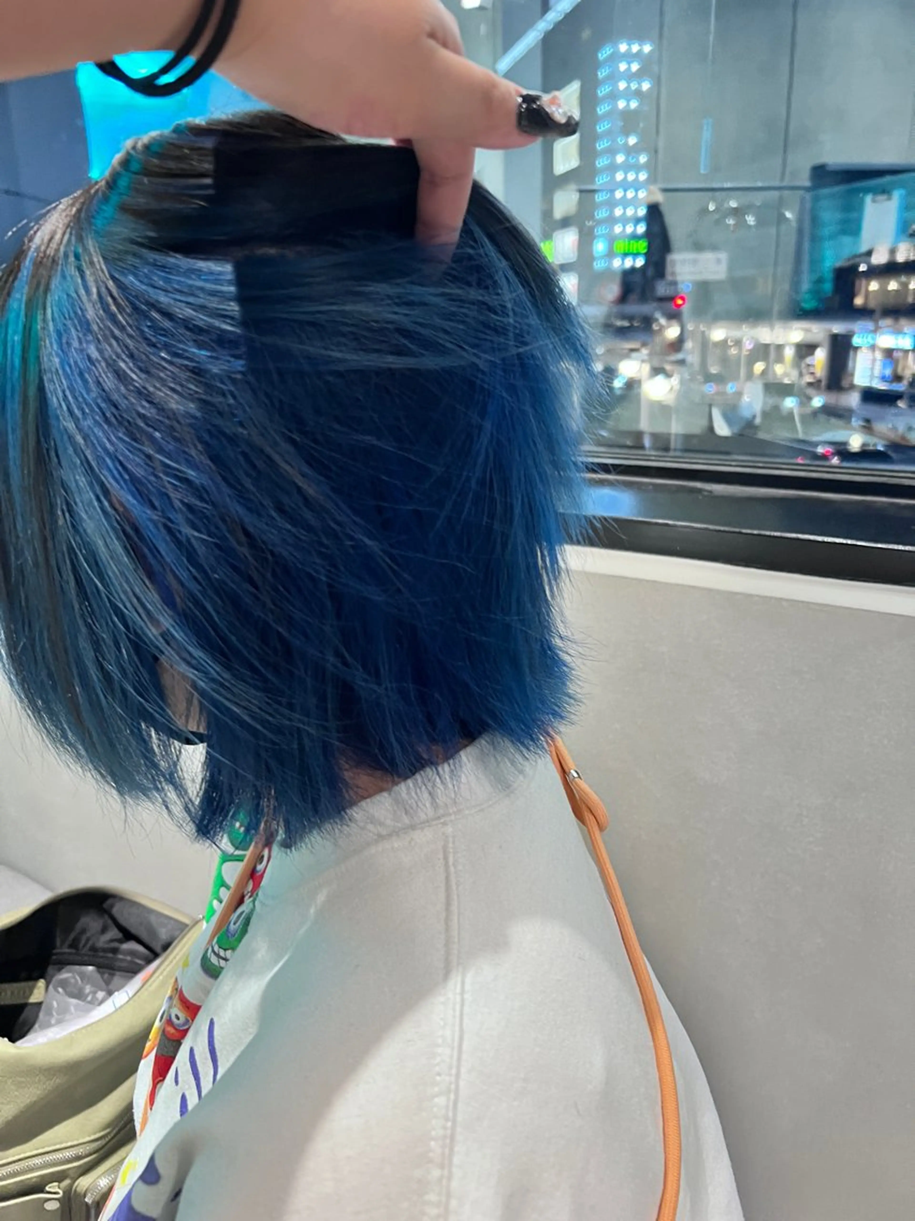 ショート カラー ロカリタ　河原町三条所属・🌐👽フクイ キララ🌎💎のヘアスタイル