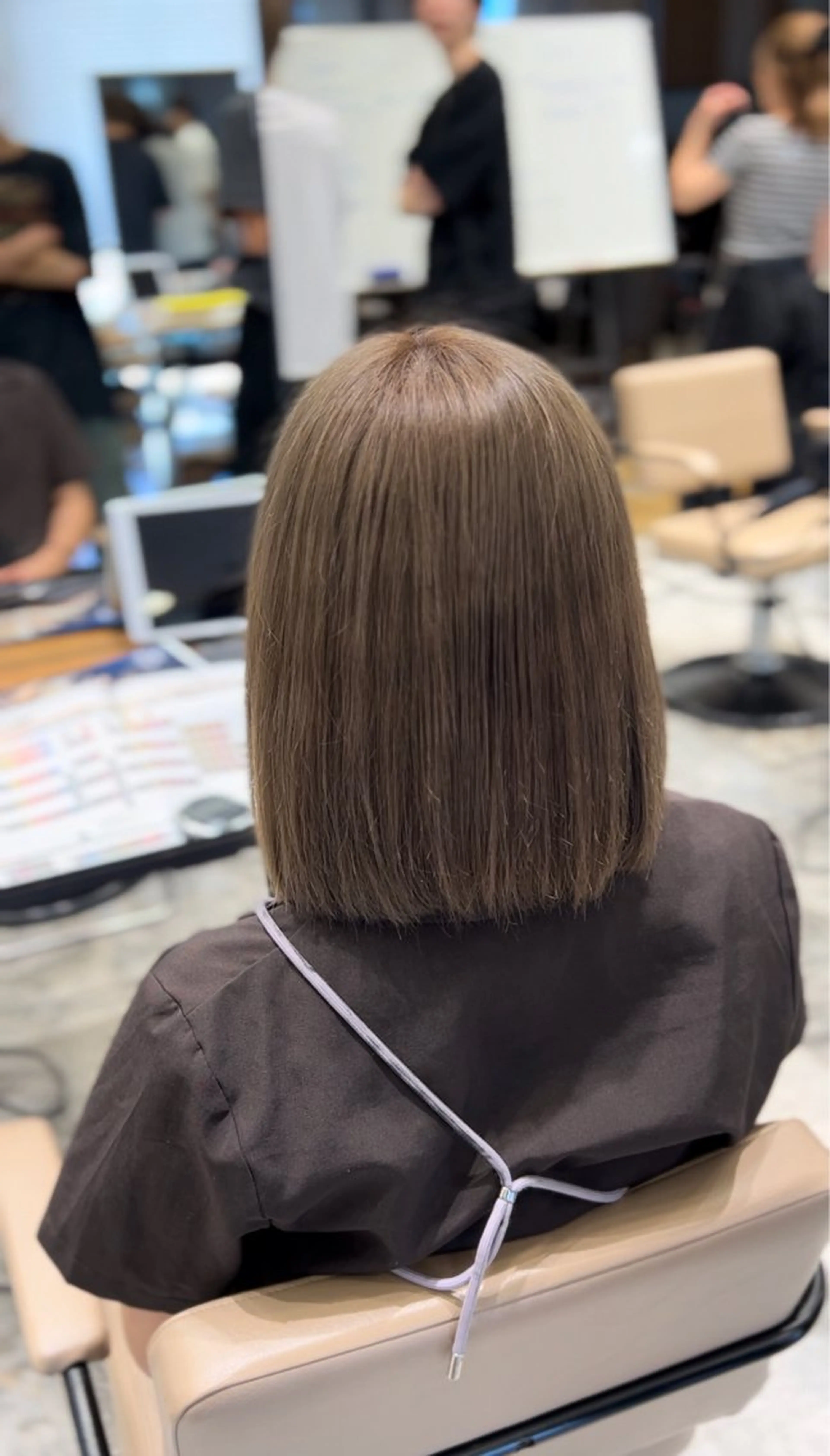 ミディアム ヘアカラー 縮毛矯正 トリートメント 新宿透明感カラー 髪質改善/吉川怜奈のヘアスタイル