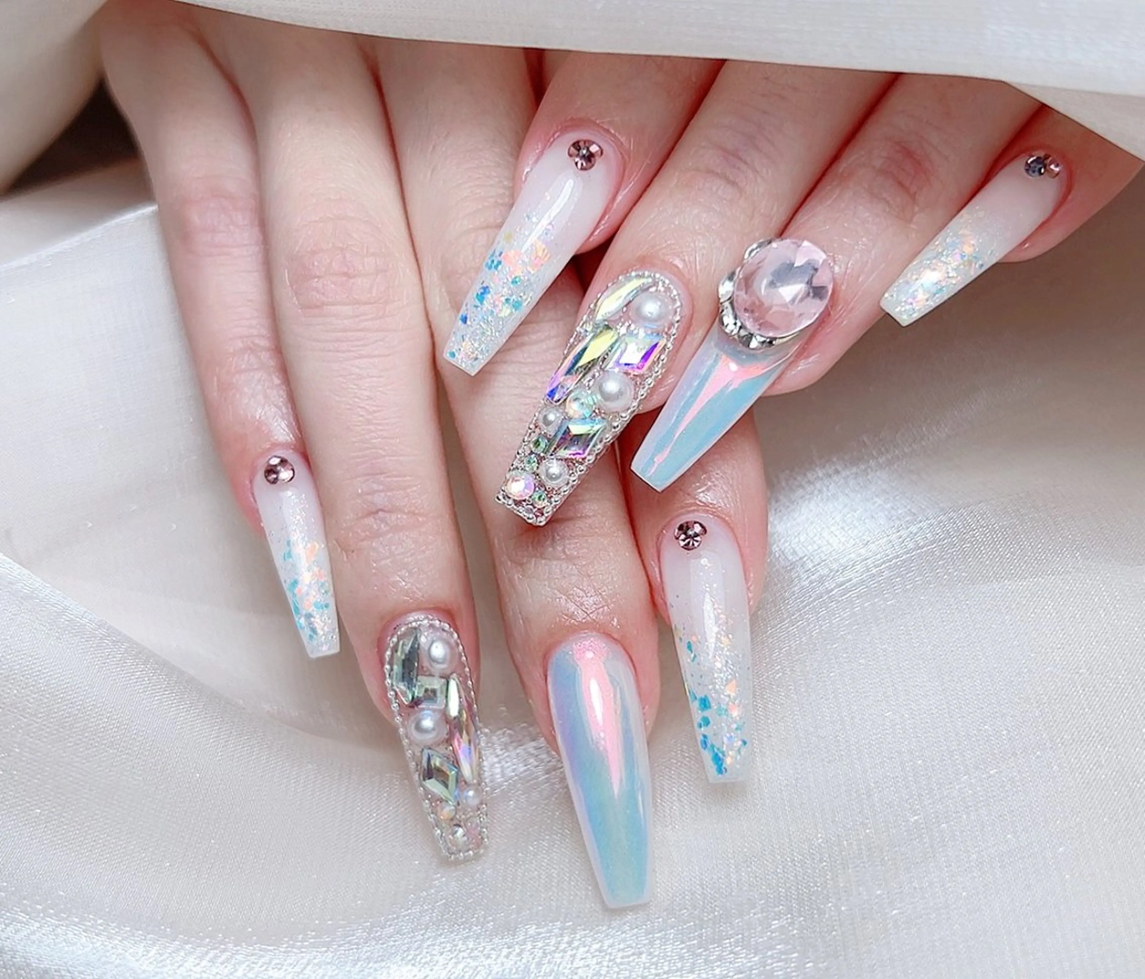 ネイル ハンドネイル 🎀Ｍ nails✨ ビューティーのネイルデザイン