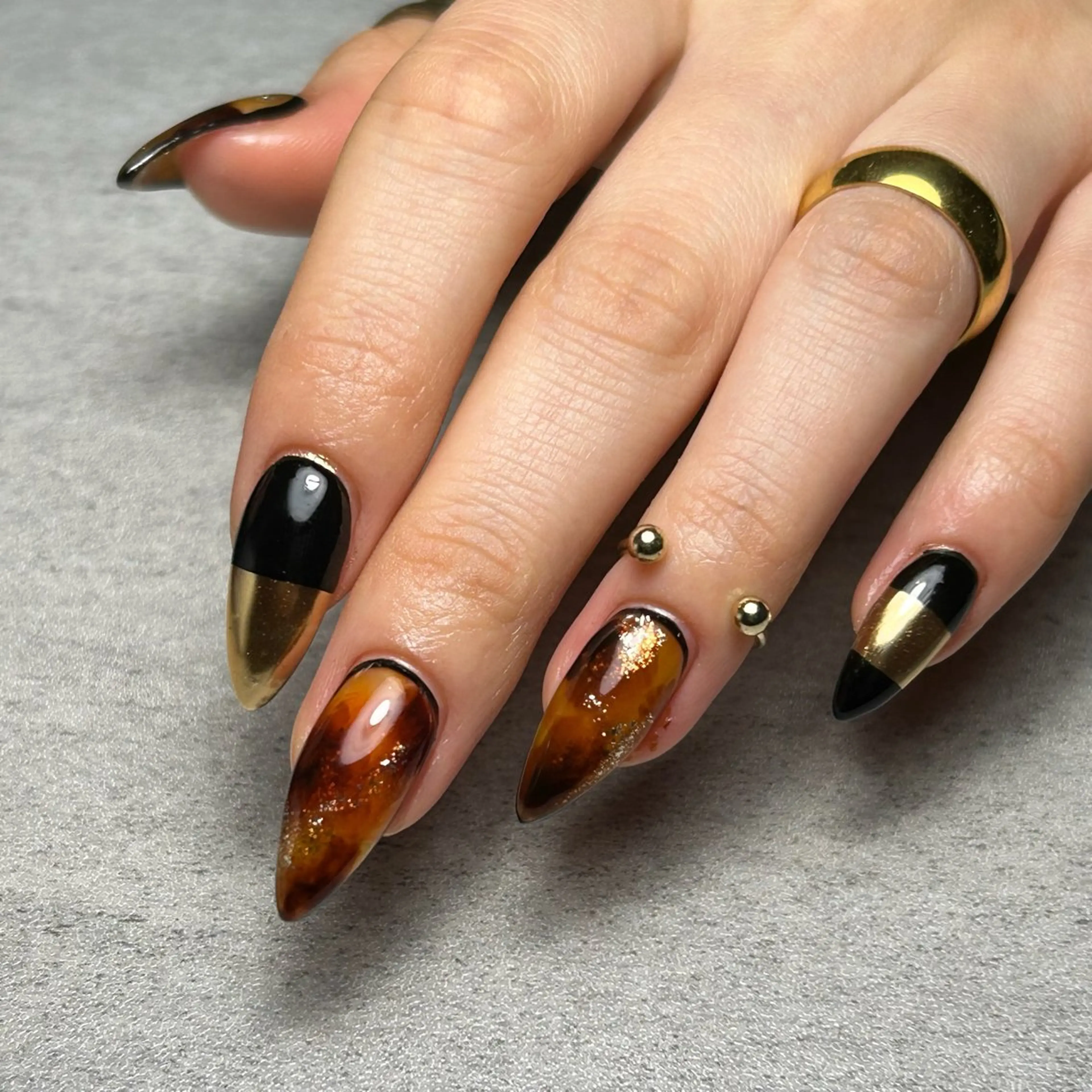 ネイル ワンカラーネイル 熊本上通店spira ｜rianのネイルデザイン