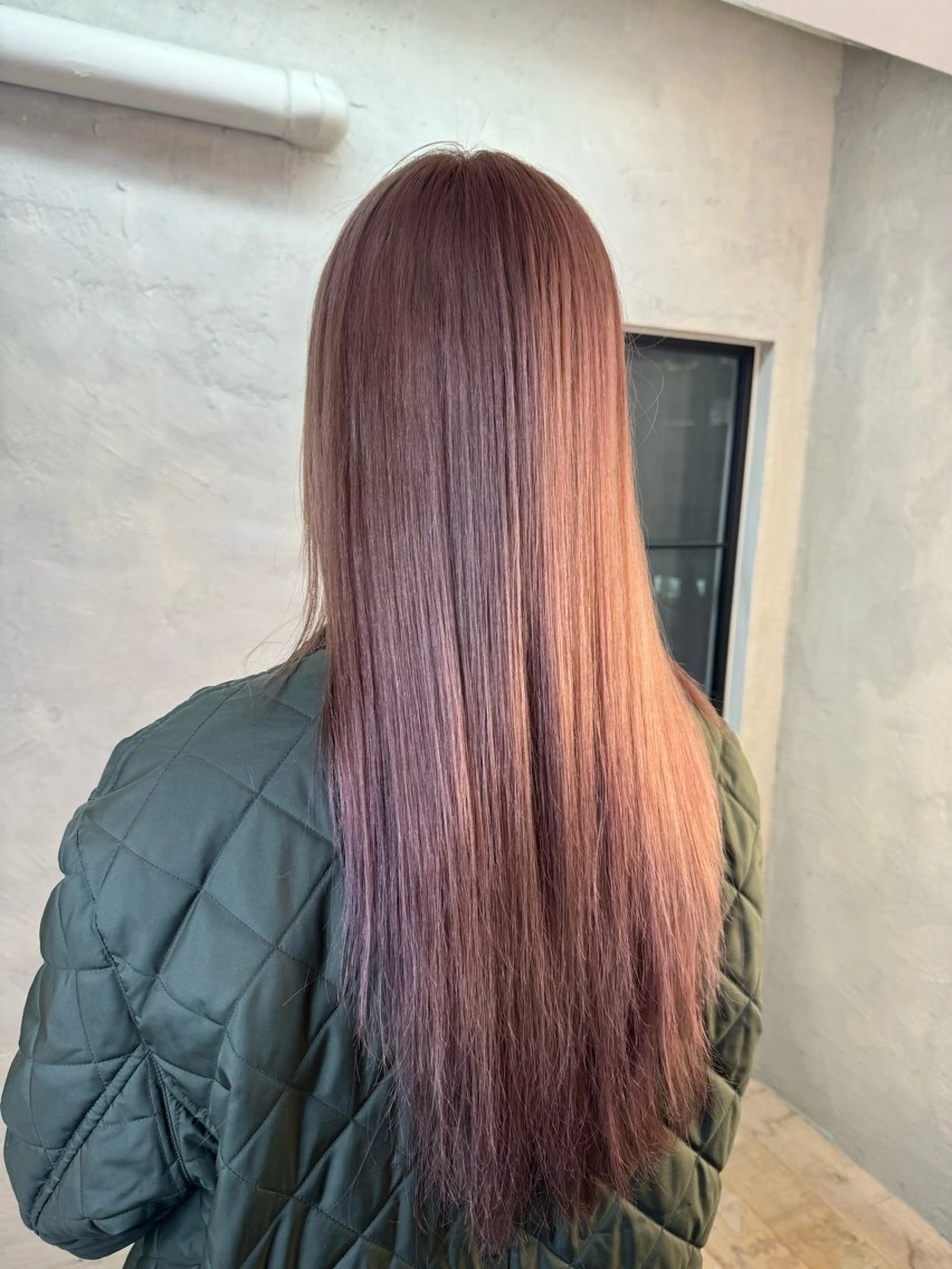 ロング カラー ヘアカラー 🦄垢抜けボブ特化× 暖色カラー未来🦄のヘアスタイル