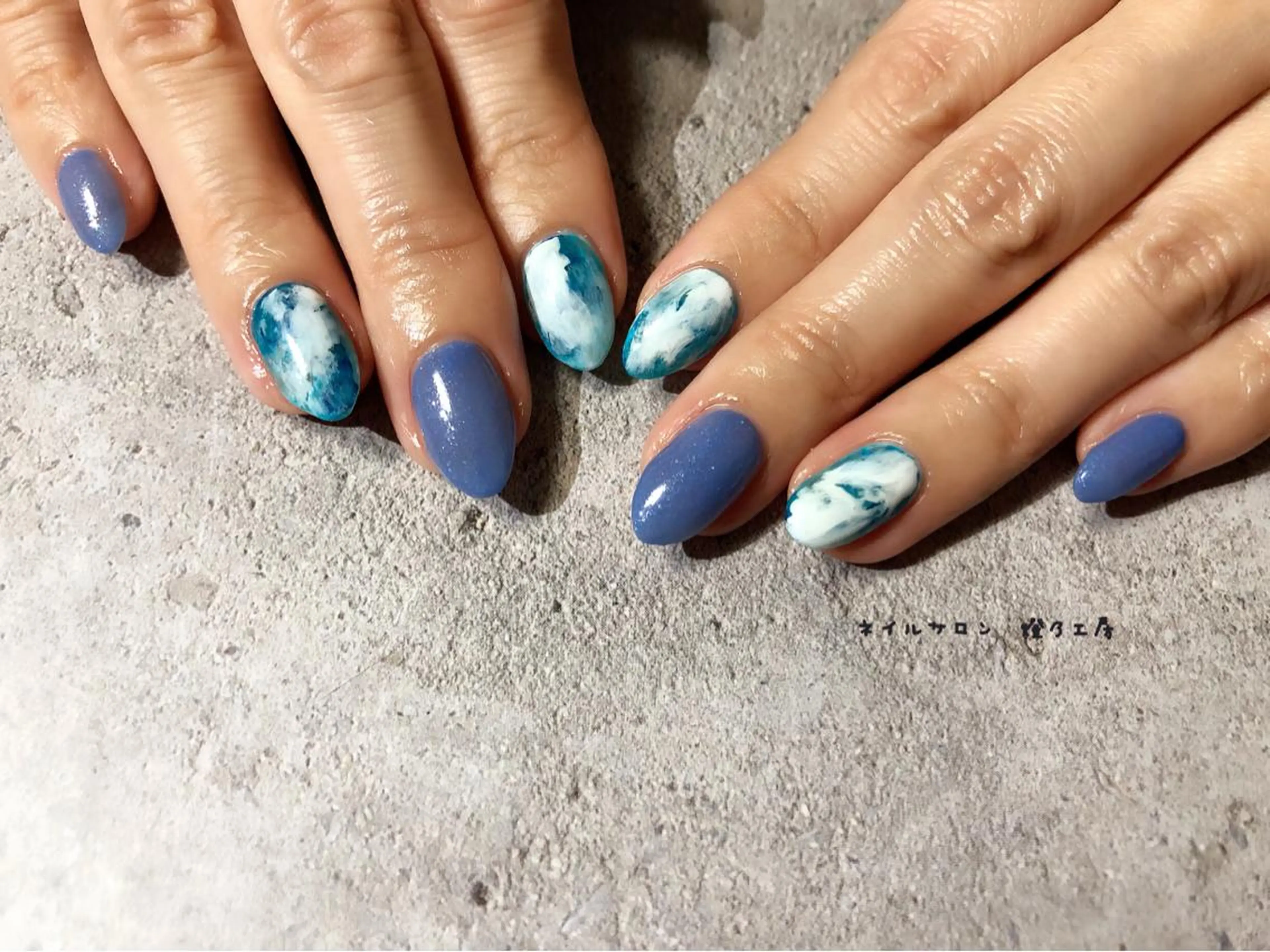 ネイル 伊藤 美里のネイルデザイン