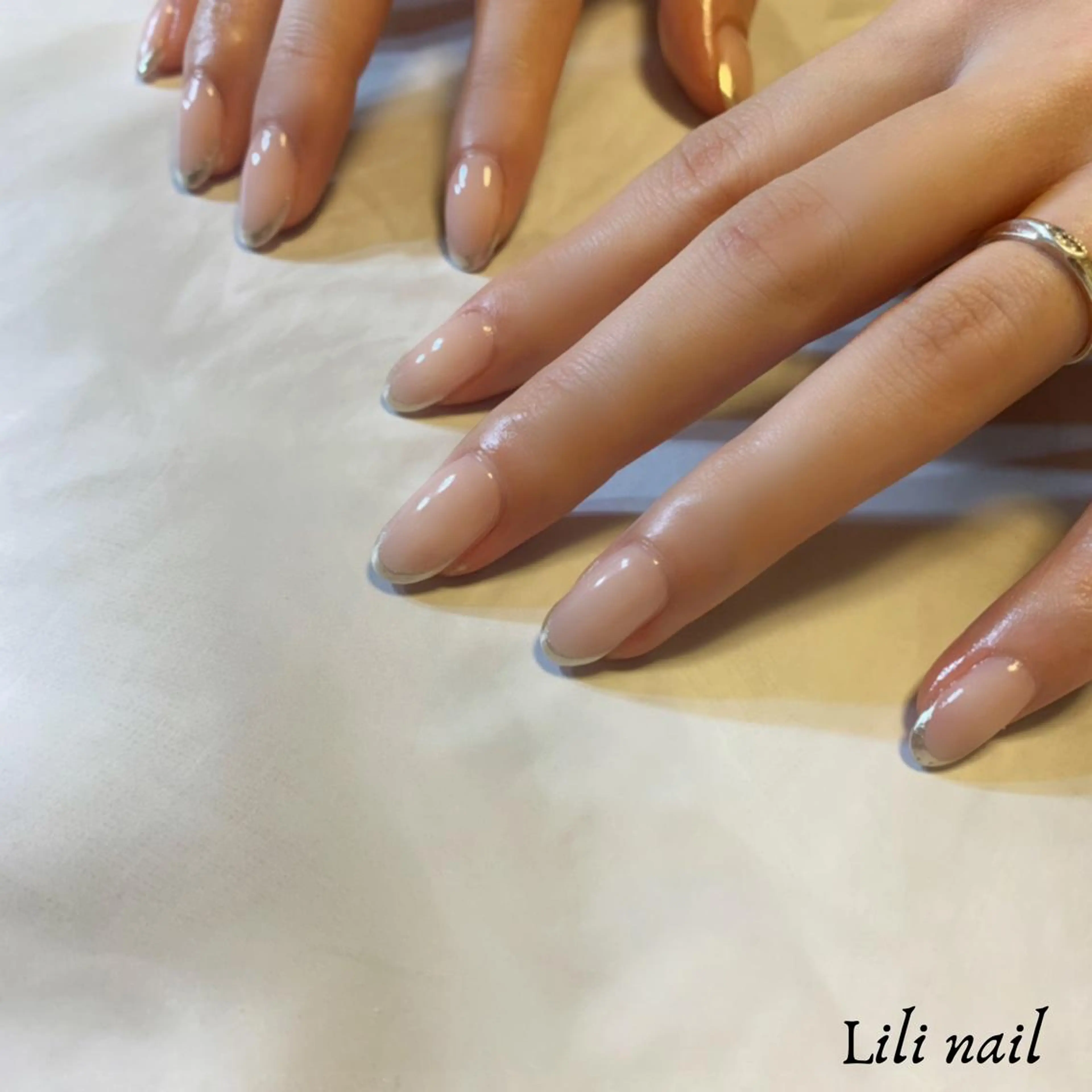 ネイル ミラーネイル Lili beauty salon所属・Lilibeauty salonのネイルデザイン