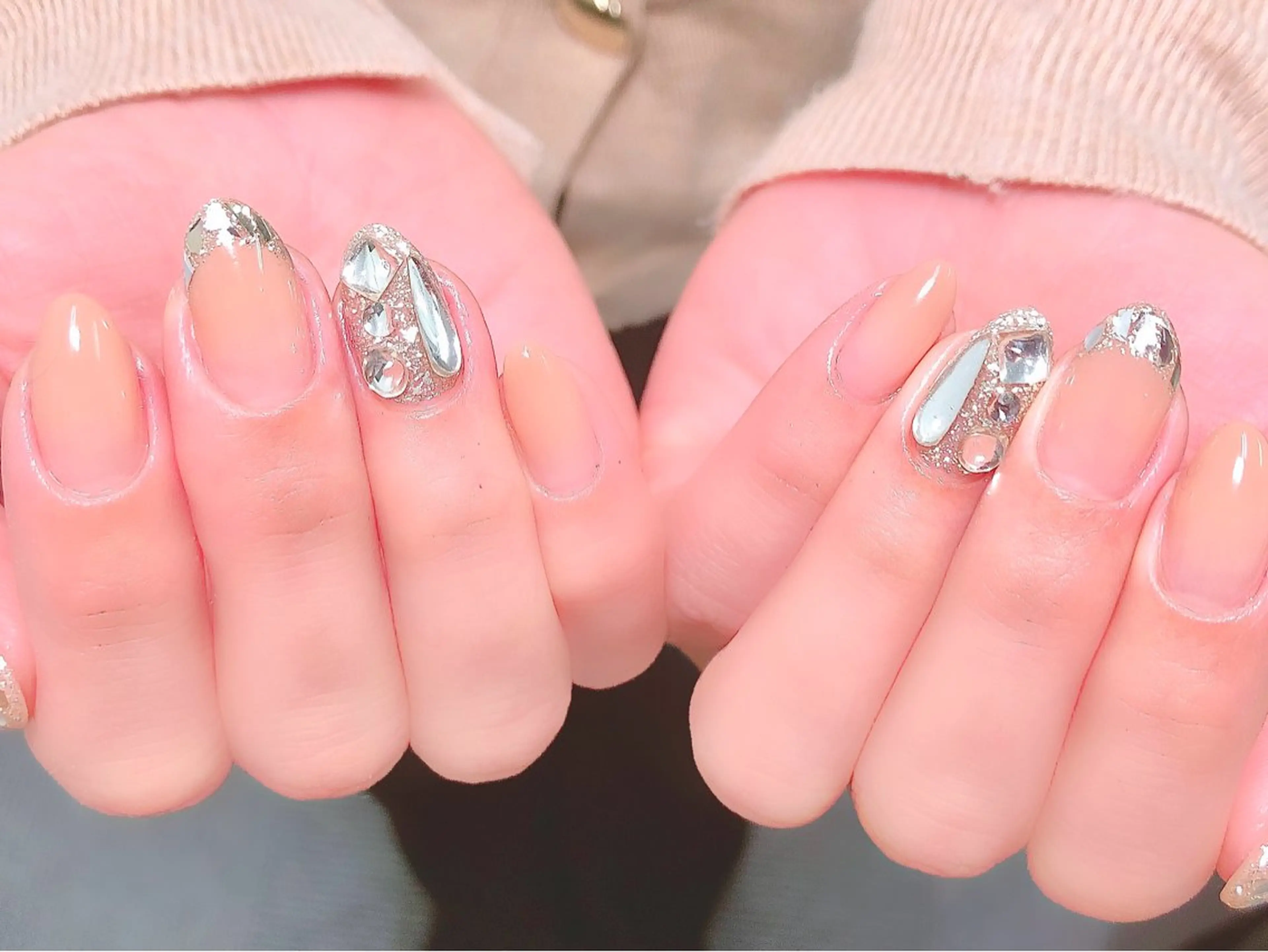 ネイル 長さ出し ジェルネイル ミディアムネイル ハンドネイル en.所属・en. NATSUKOのネイルデザイン