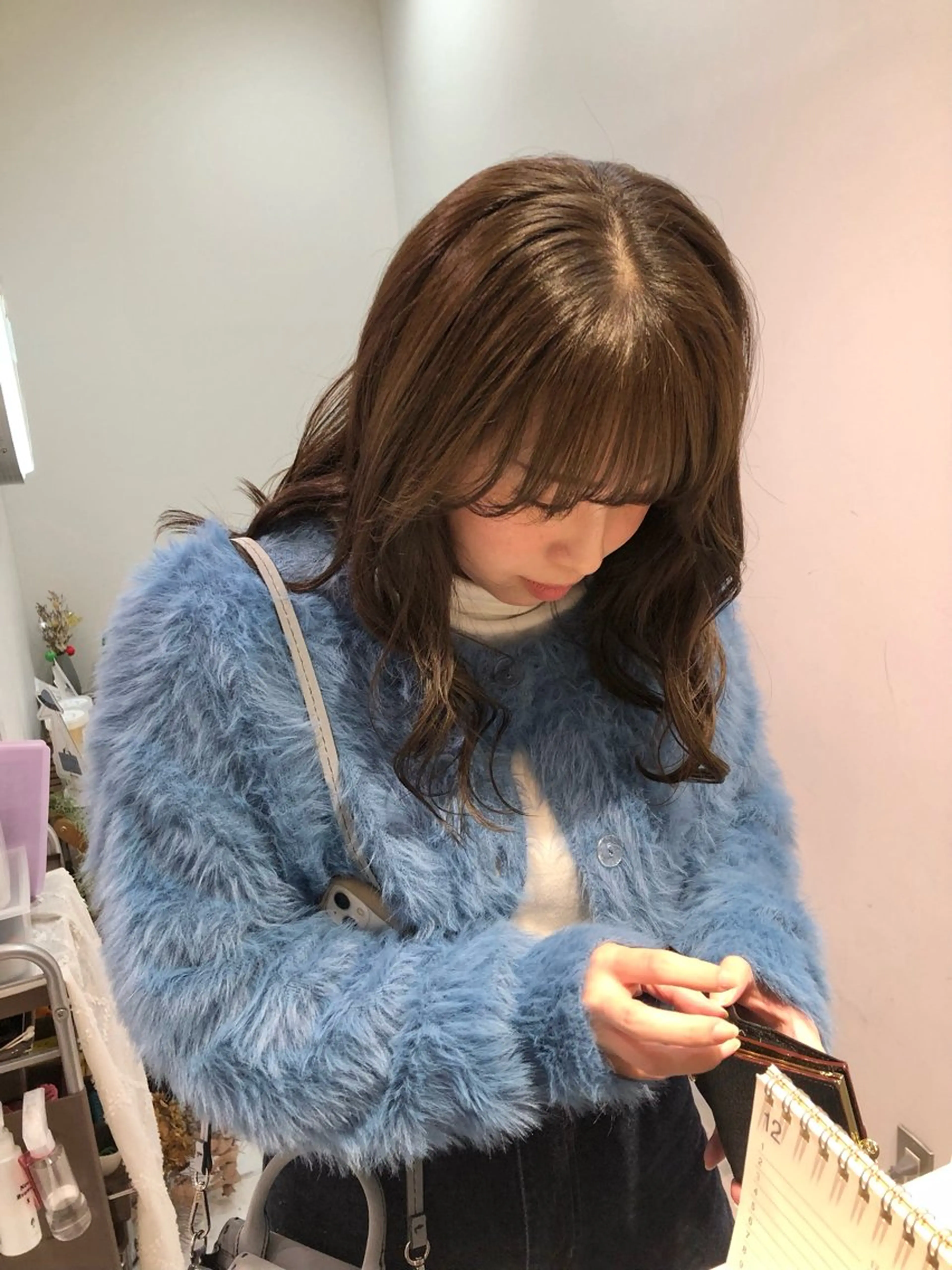 セミロング カラー アッシュ ベージュカラー レイヤー/お顔まわり 暖色カラー🍑Amiのヘアスタイル