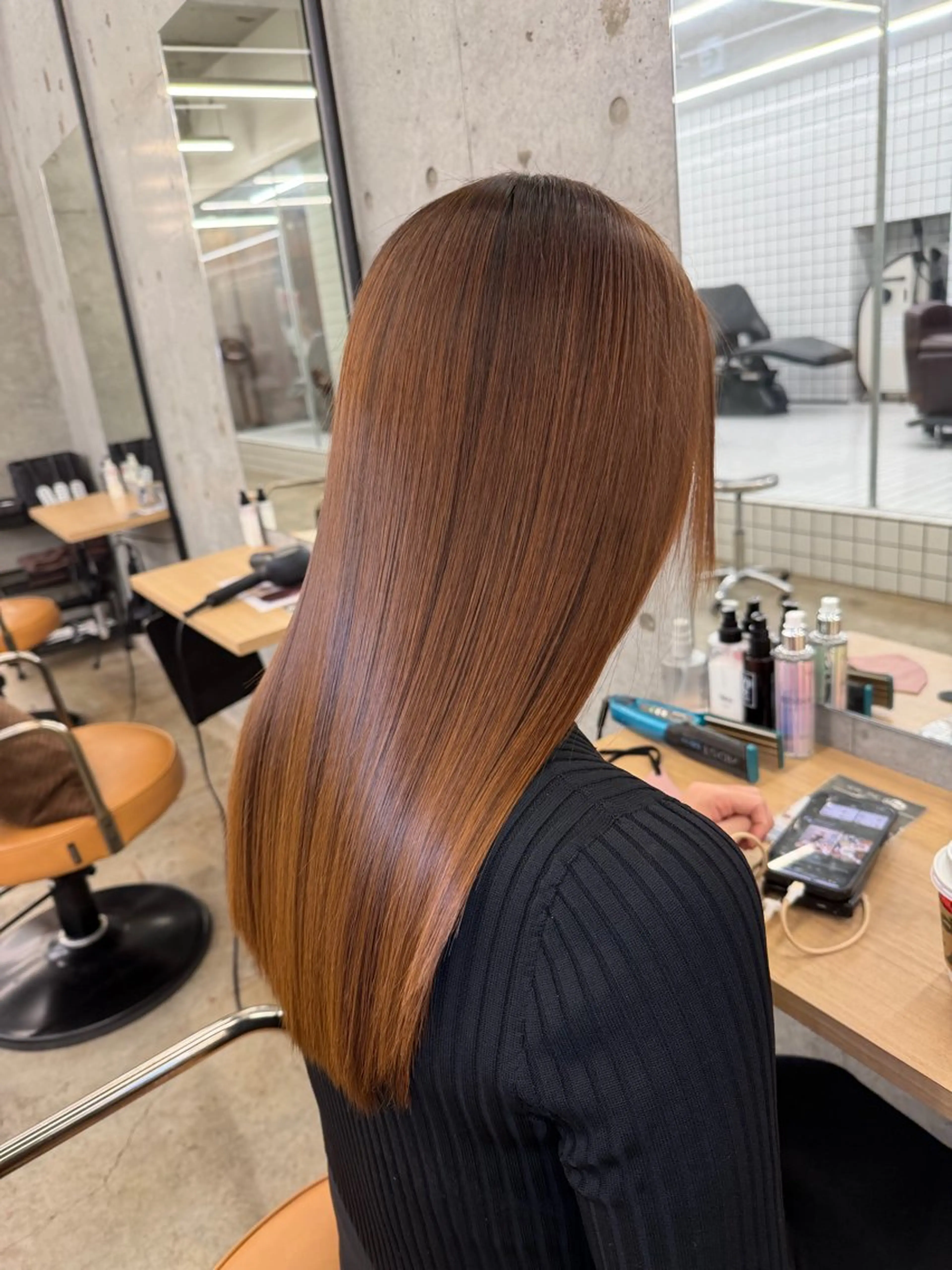 ロング 髪質改善 レイヤーカット 縮毛矯正 トリートメント 縮毛矯正 トリートメント 髪質改善×縮毛矯正× 艶カラー　吉原和磨のヘアスタイル