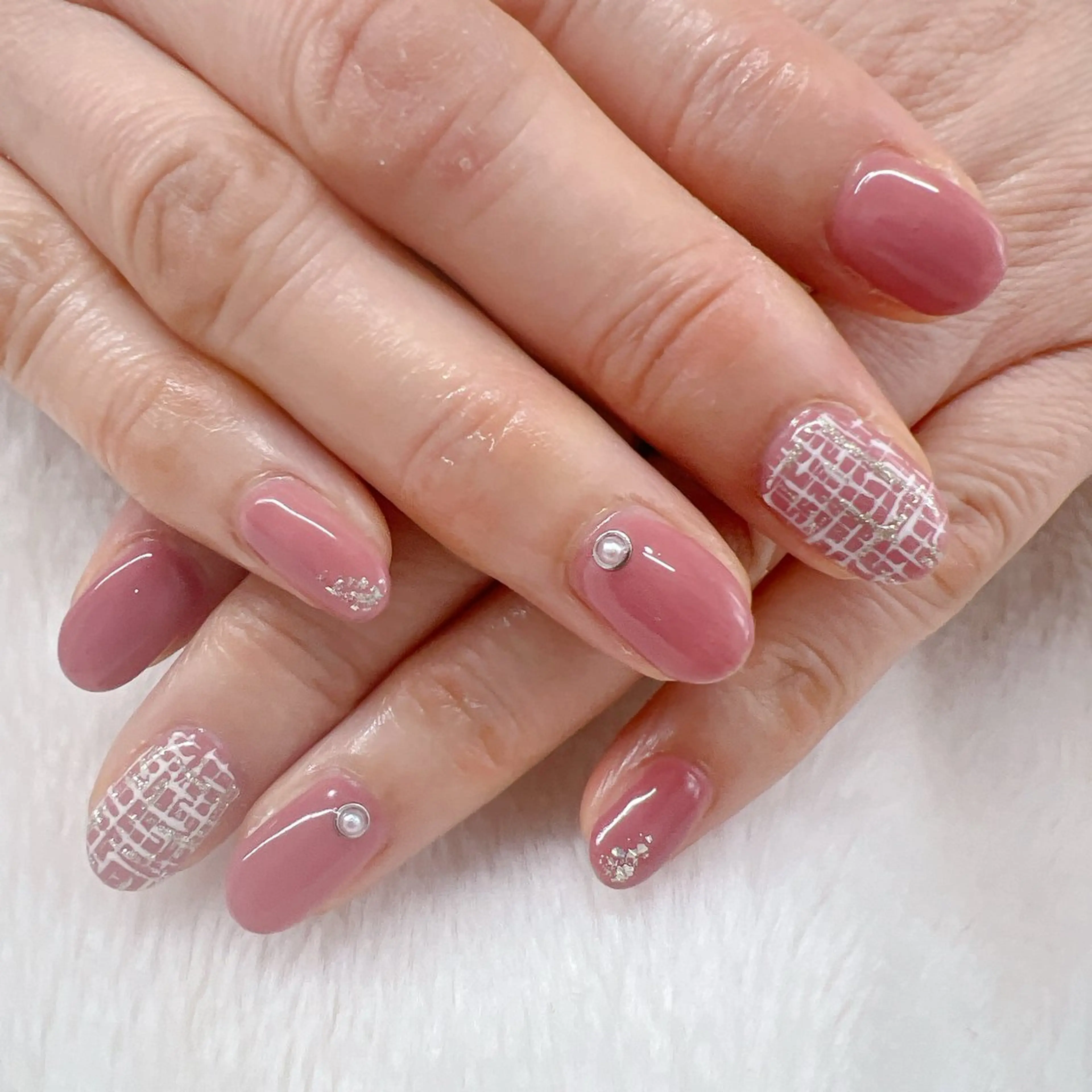 ネイル ハンドネイル Emi lyのネイルデザイン