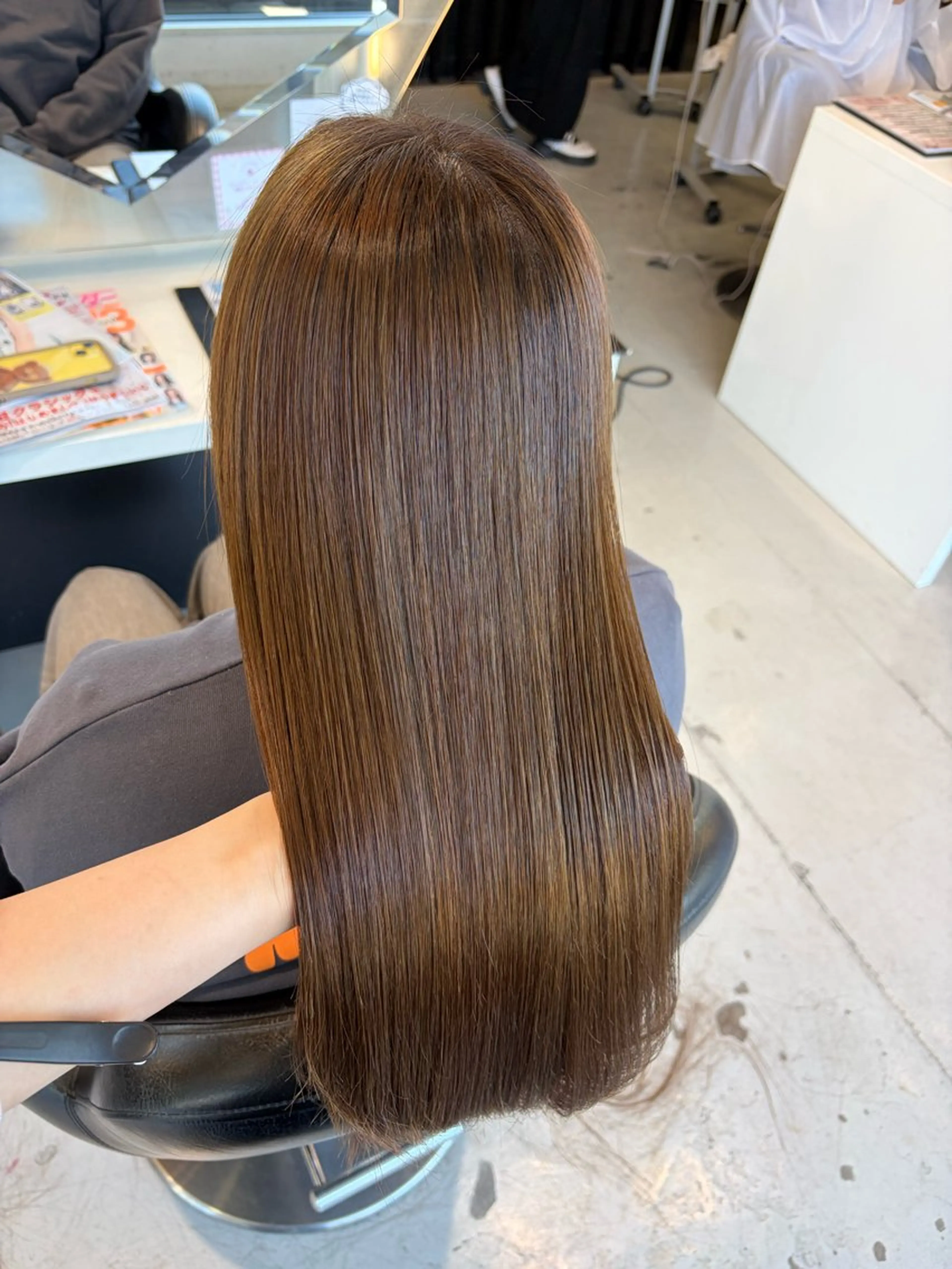 ロング ヘアカラー トリートメント 髪質改善/艶カラー 縮毛矯正/晴のヘアスタイル