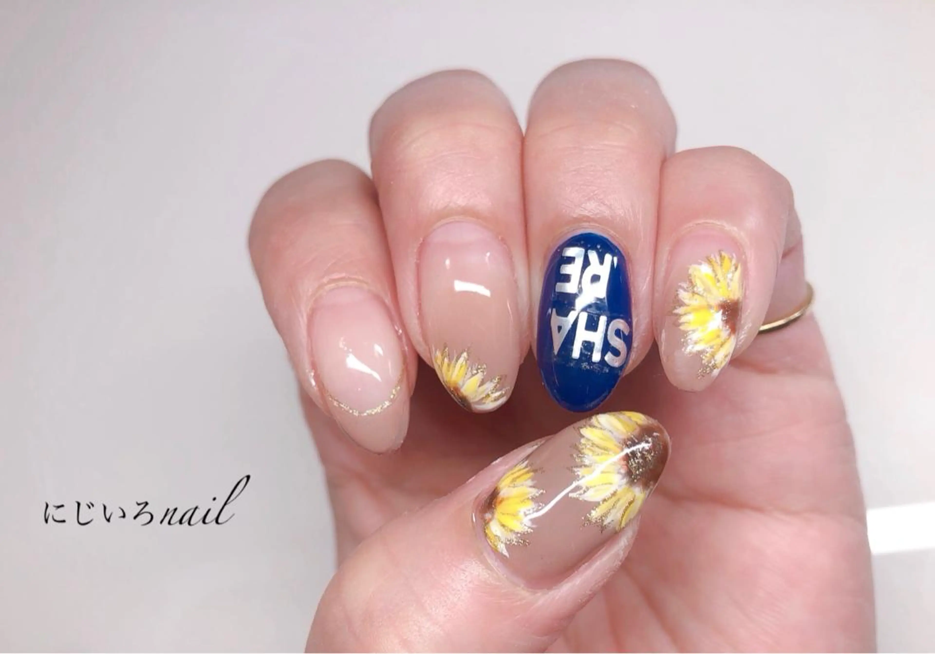 ネイル にじいろ nailのネイルデザイン