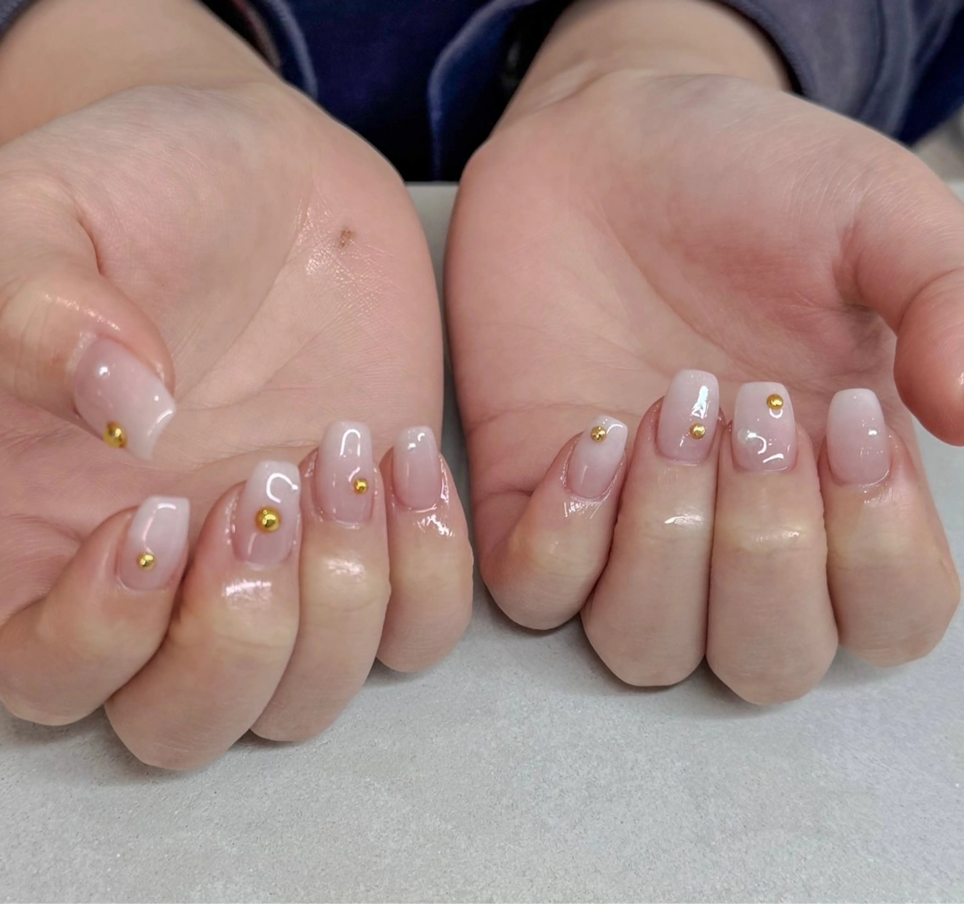 ネイル シンプルネイル num-fi Aiのネイルデザイン