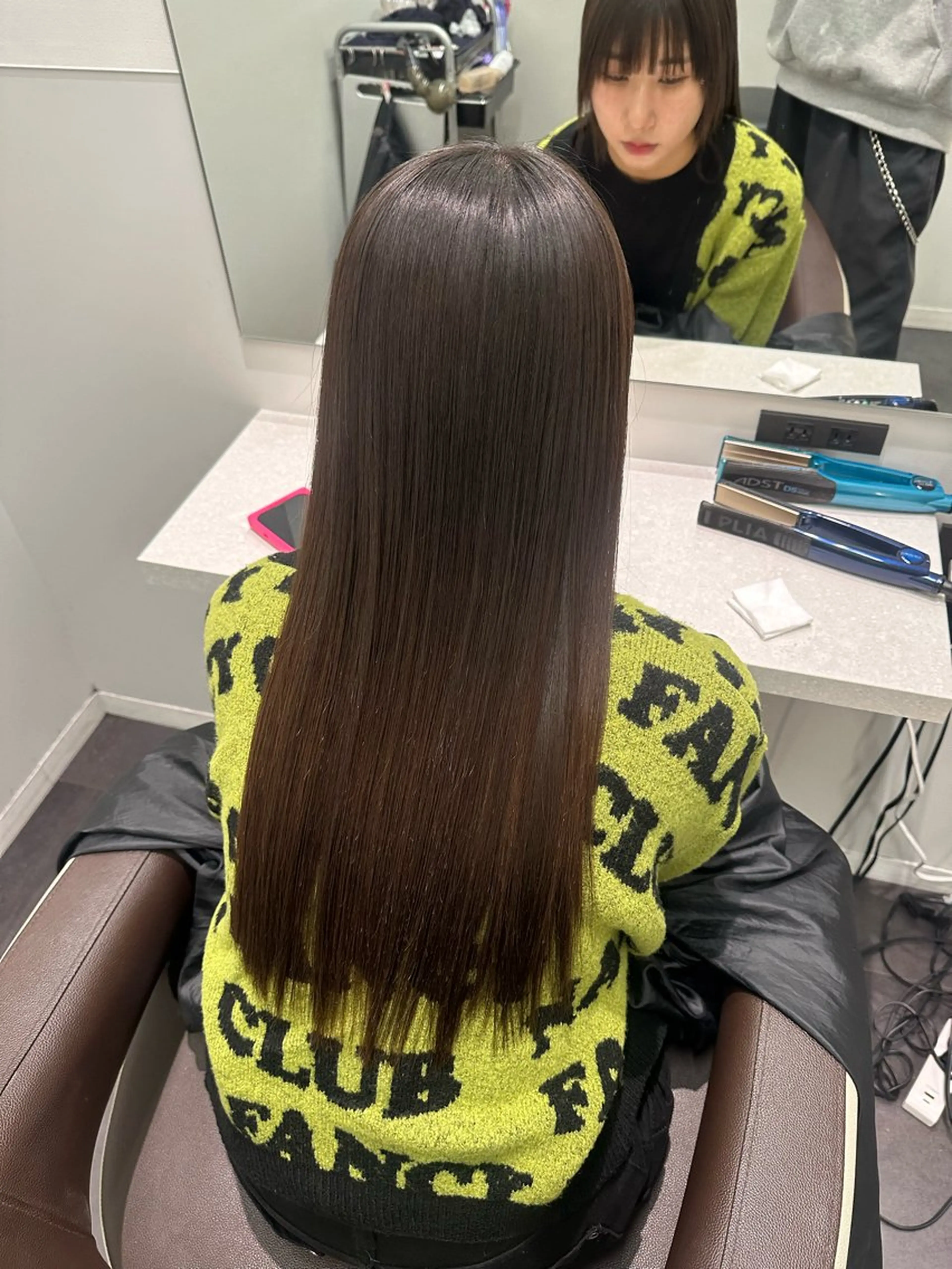 セミロング Wisteria所属・美髪特化✨ 伊織✨縮毛矯正✨のヘアスタイル