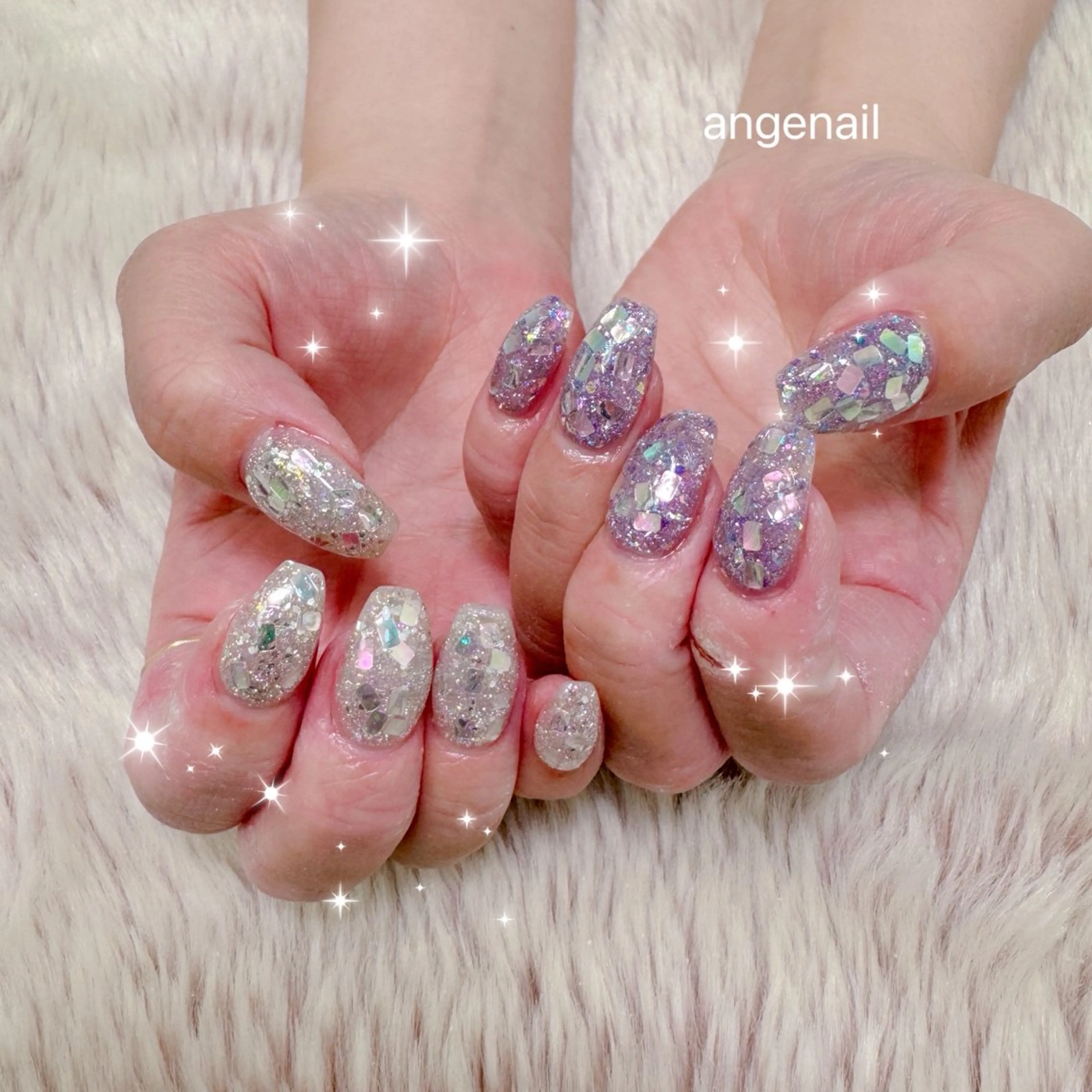 ネイル ハンドネイル オーナーネイリスト MAKIのネイルデザイン