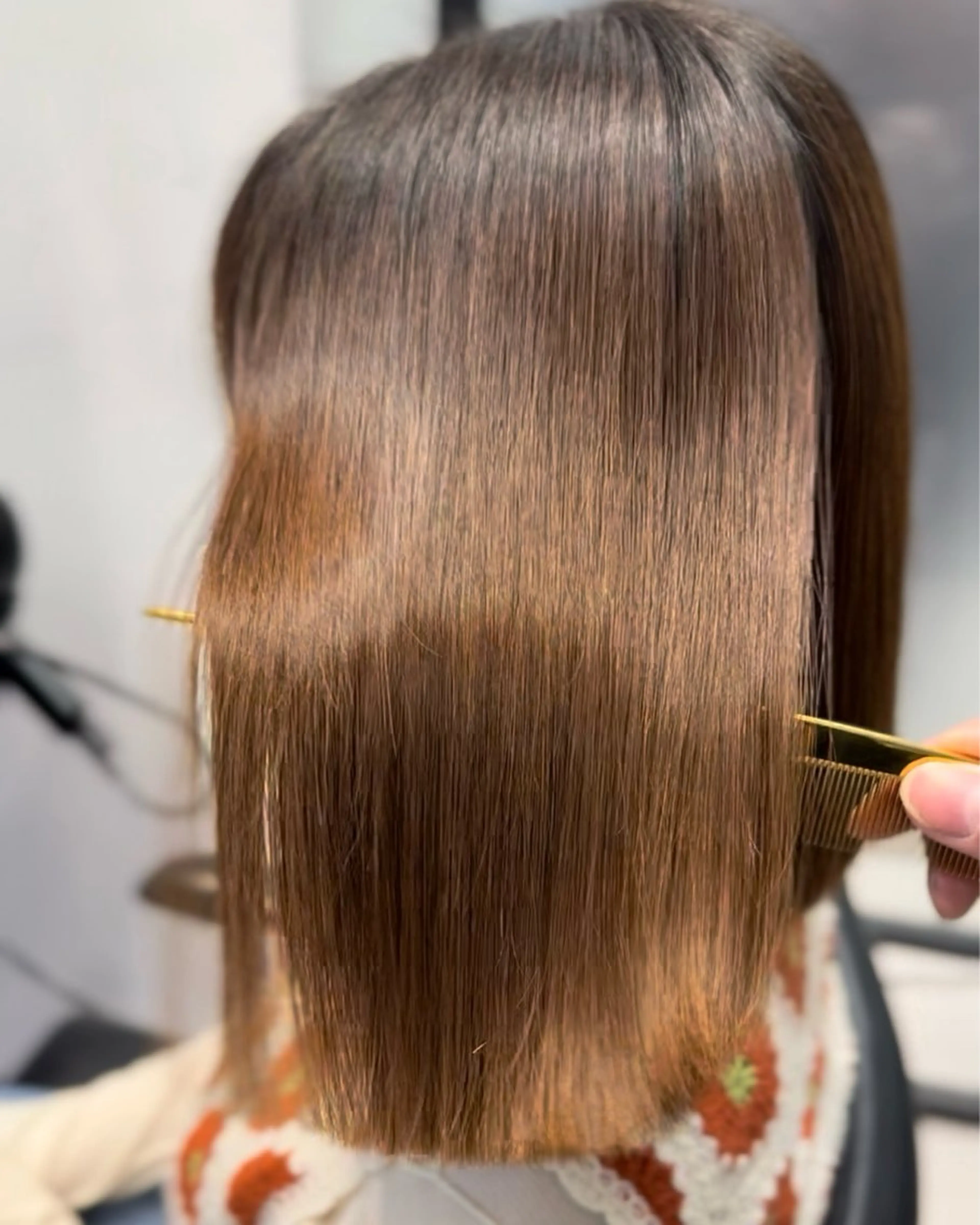 セミロング SALOWIN心斎橋Suite店所属・洗っても取れない 髪質改善|OJIROのヘアスタイル