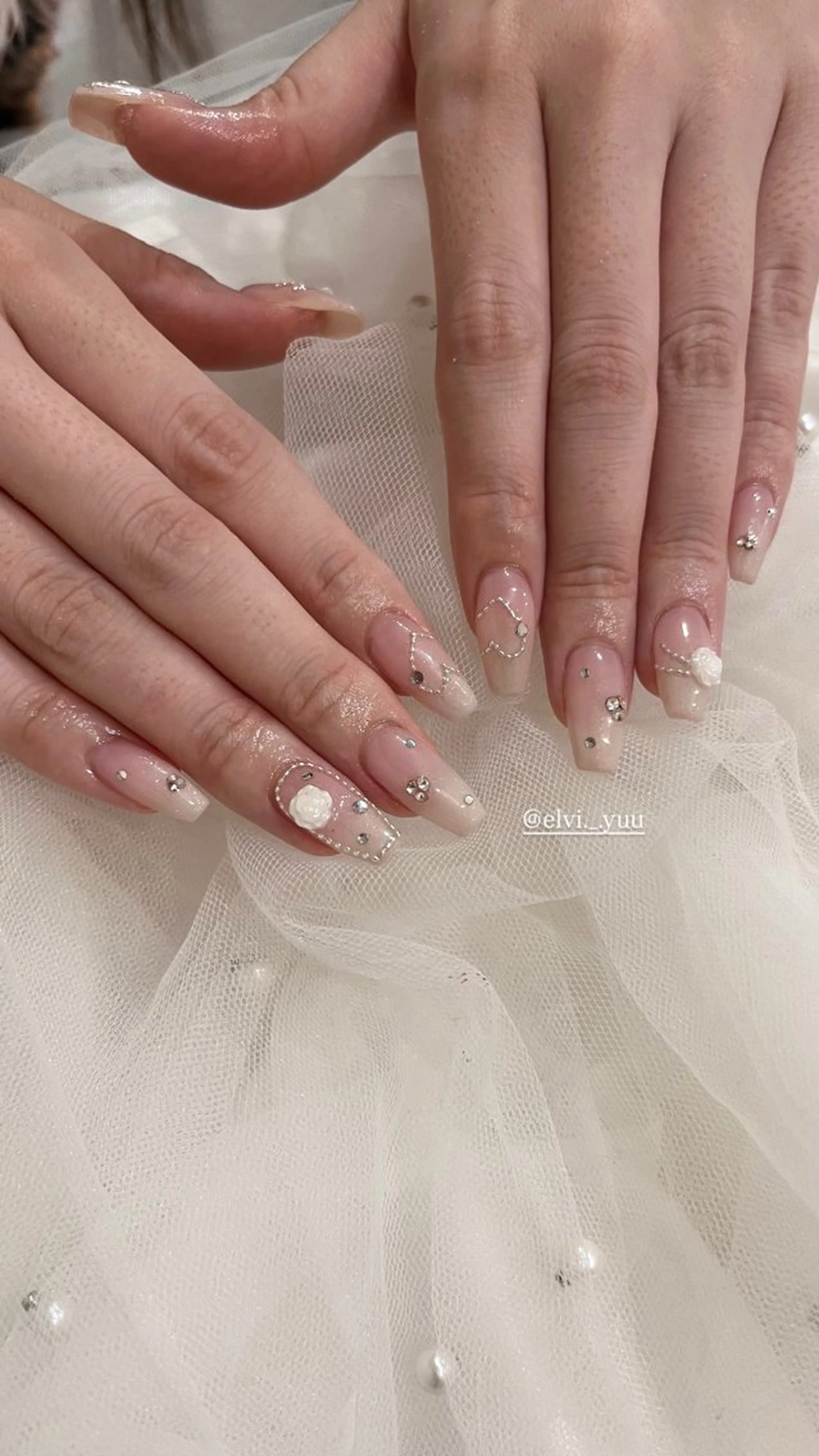 ネイル SALON ELVI.所属・SALON ELVI.のネイルデザイン