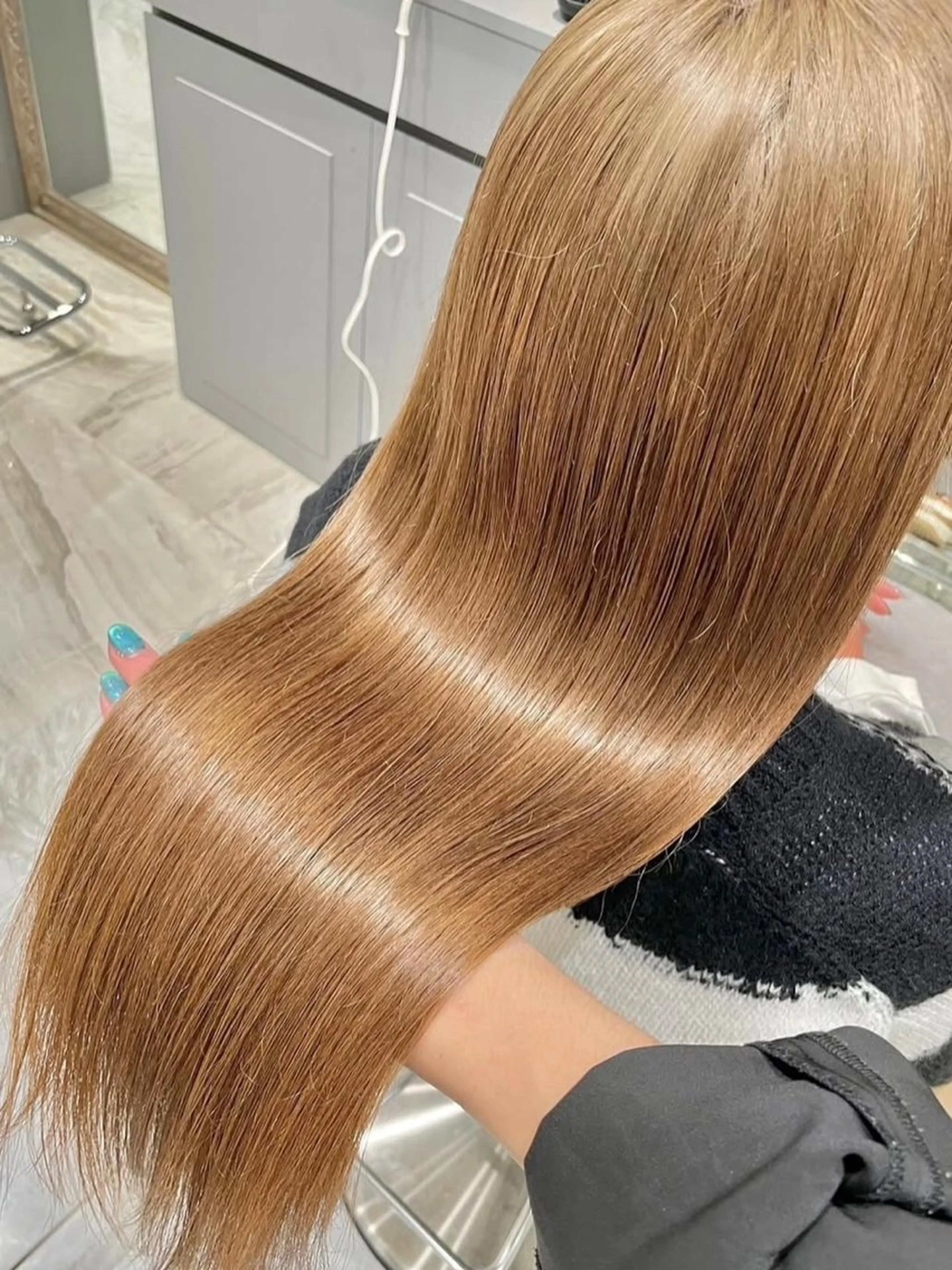 ロング 岡田準希/韓国/透明 感カラー/美髪矯正のヘアスタイル