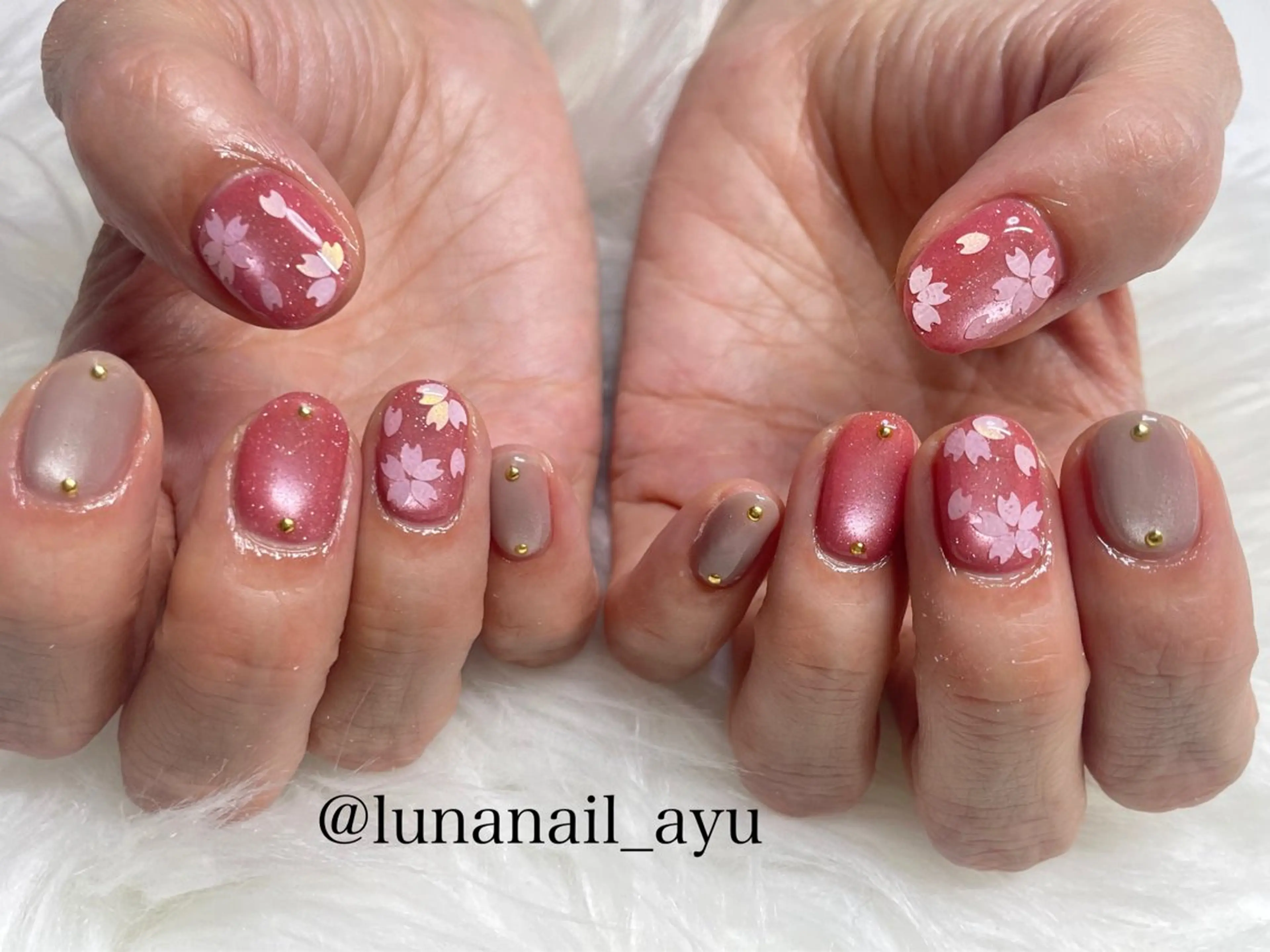 ネイル 桜ネイル フラッシュネイル フラッシュマグ 春ネイル ハンドネイル LUNA NAIL ayuのネイルデザイン