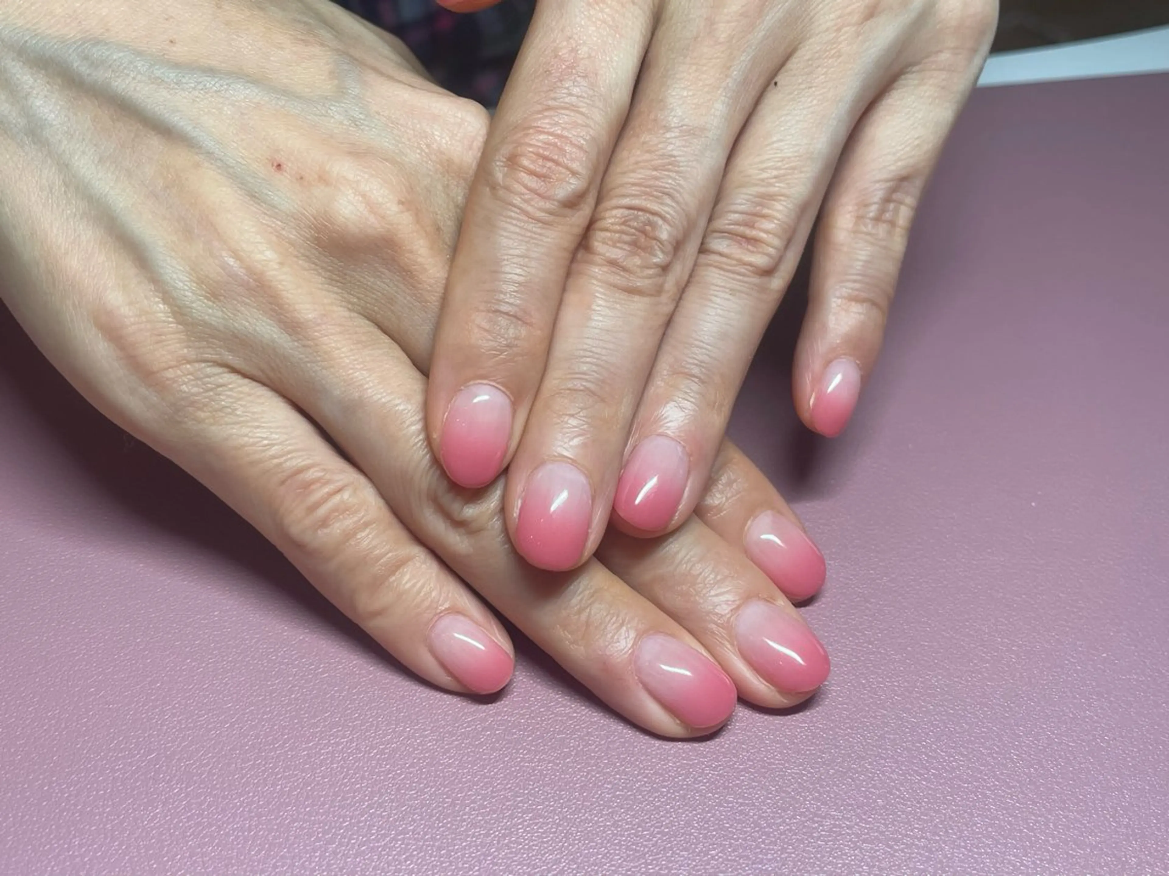 ネイル 桜ネイル グラデーション ピンク MOUTON   NAIL所属・MOUTONNAIL 森尾のネイルデザイン