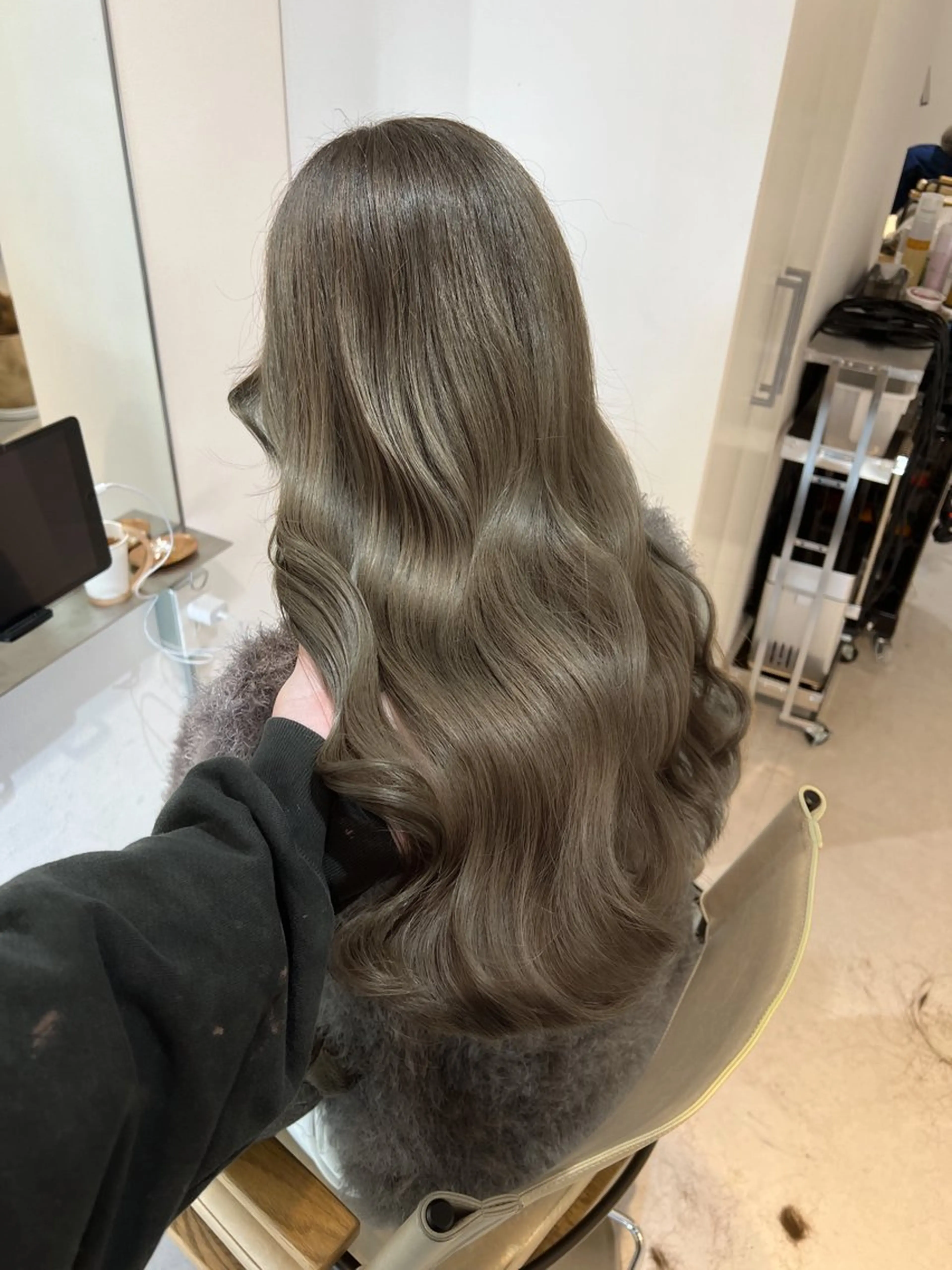 デザインカット✨＋艶オイルカラー✨＋ハホニコトリートメント✨¥9900の写真