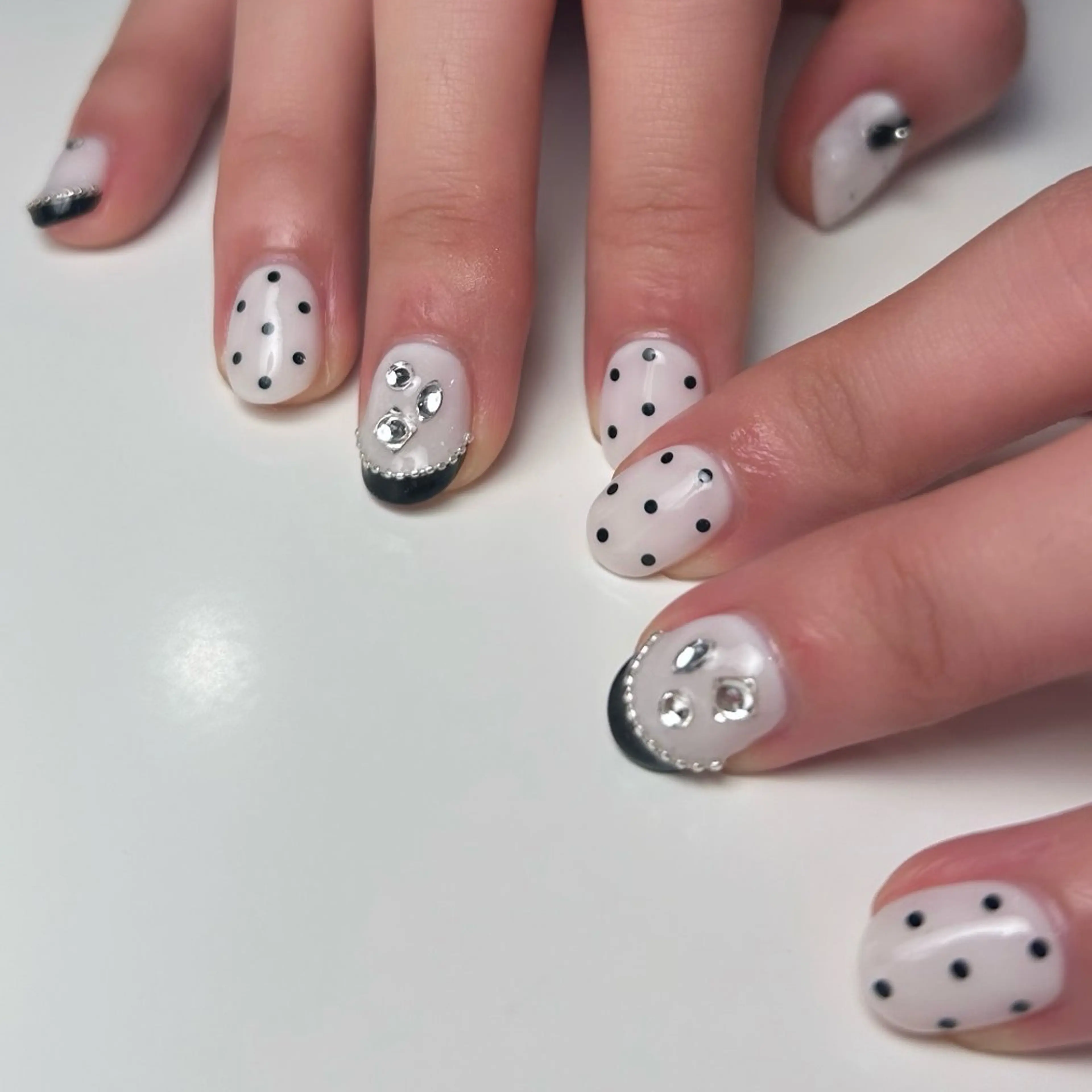 ネイル ドット ハンドネイル Yumi 広尾|恵比寿ネイルのネイルデザイン