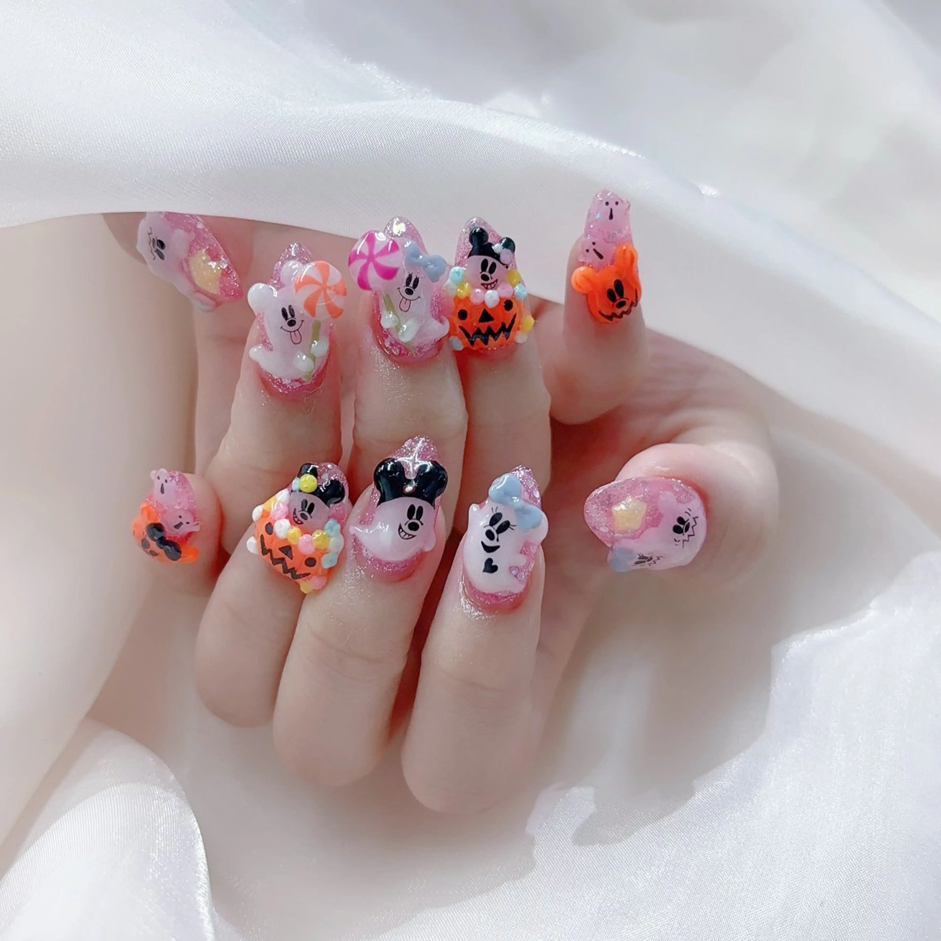 ネイル ハート 韓国ネイル 夏ネイル ワンホンネイル ハンドネイル Melody Nail所属・Melody  3D/スカルプ専門店のネイルデザイン