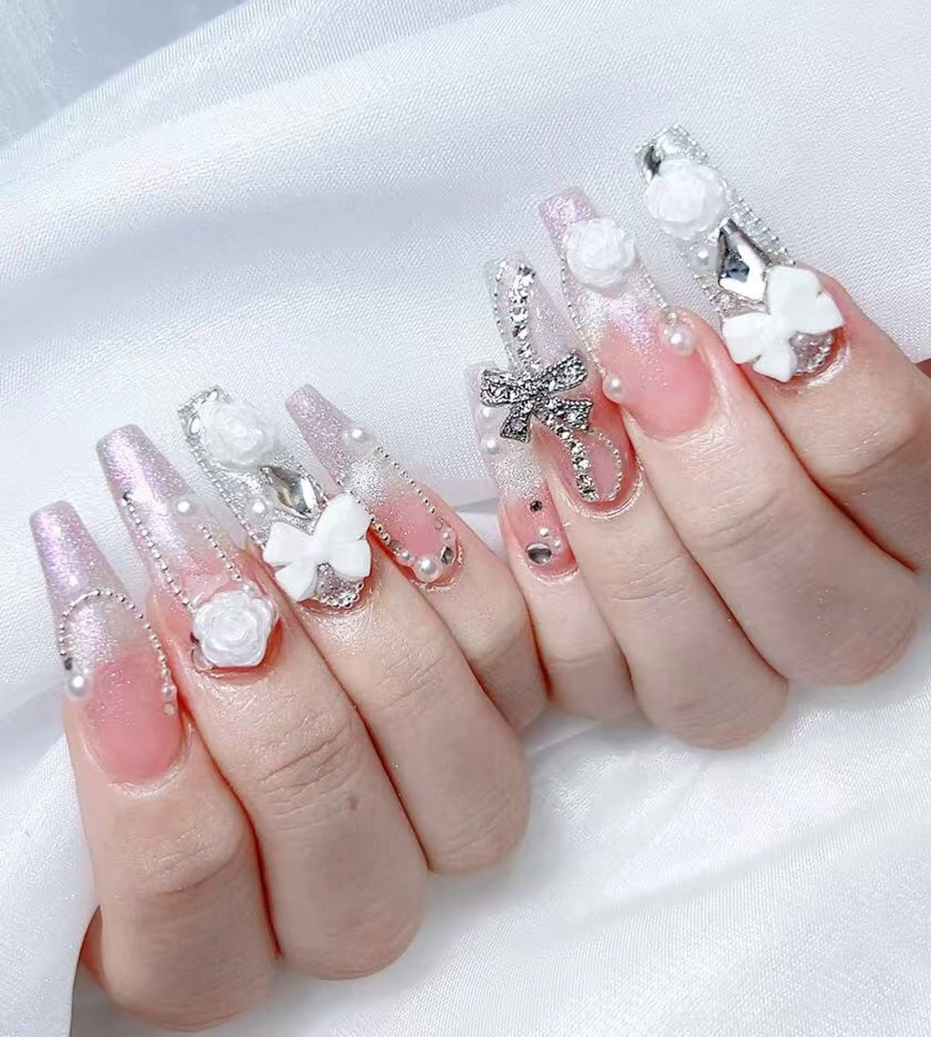 ネイル 🎀Ｍ nails✨ ビューティーのネイルデザイン