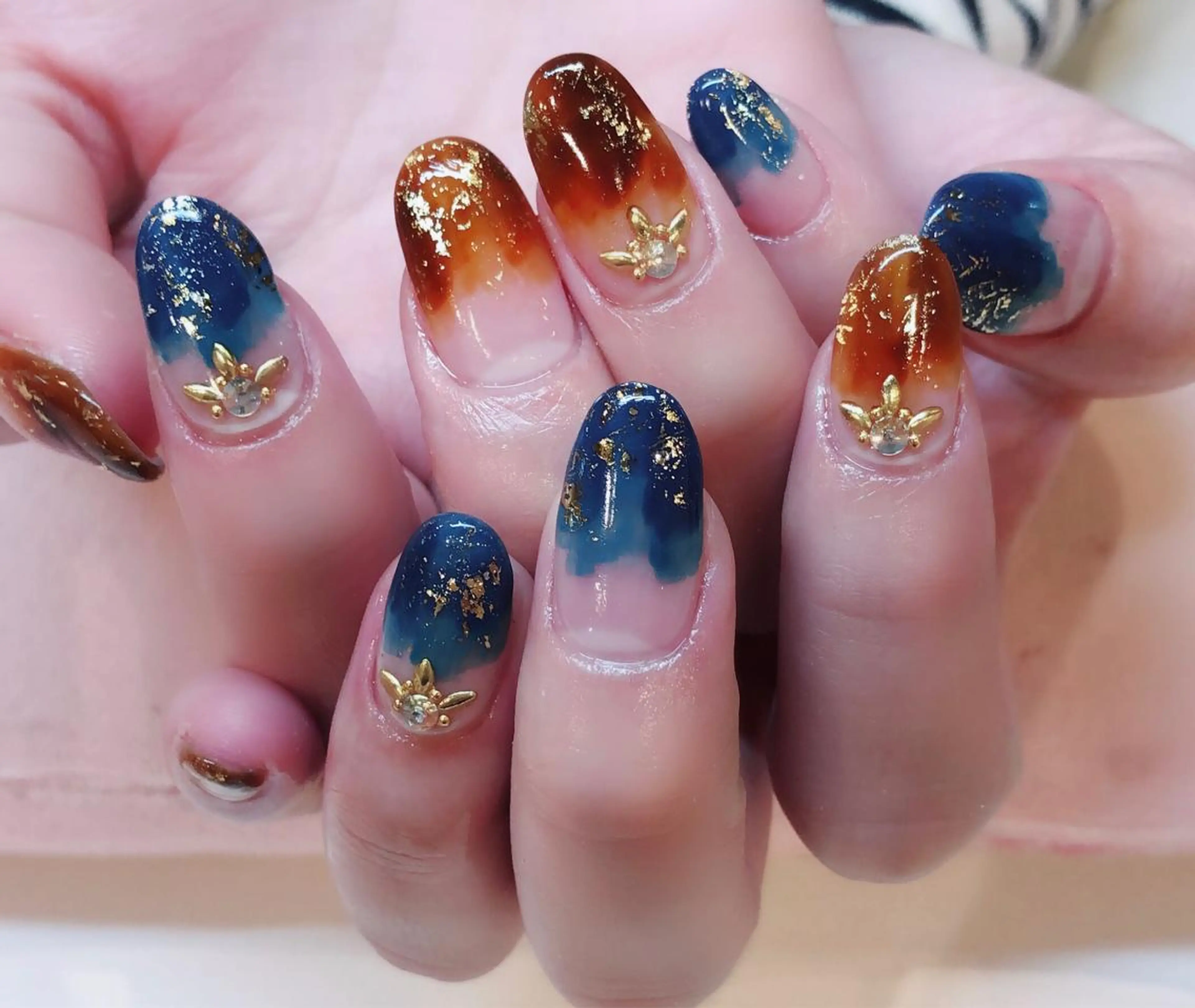 ネイル エムズ エムズのマツエク・マツパデザイン