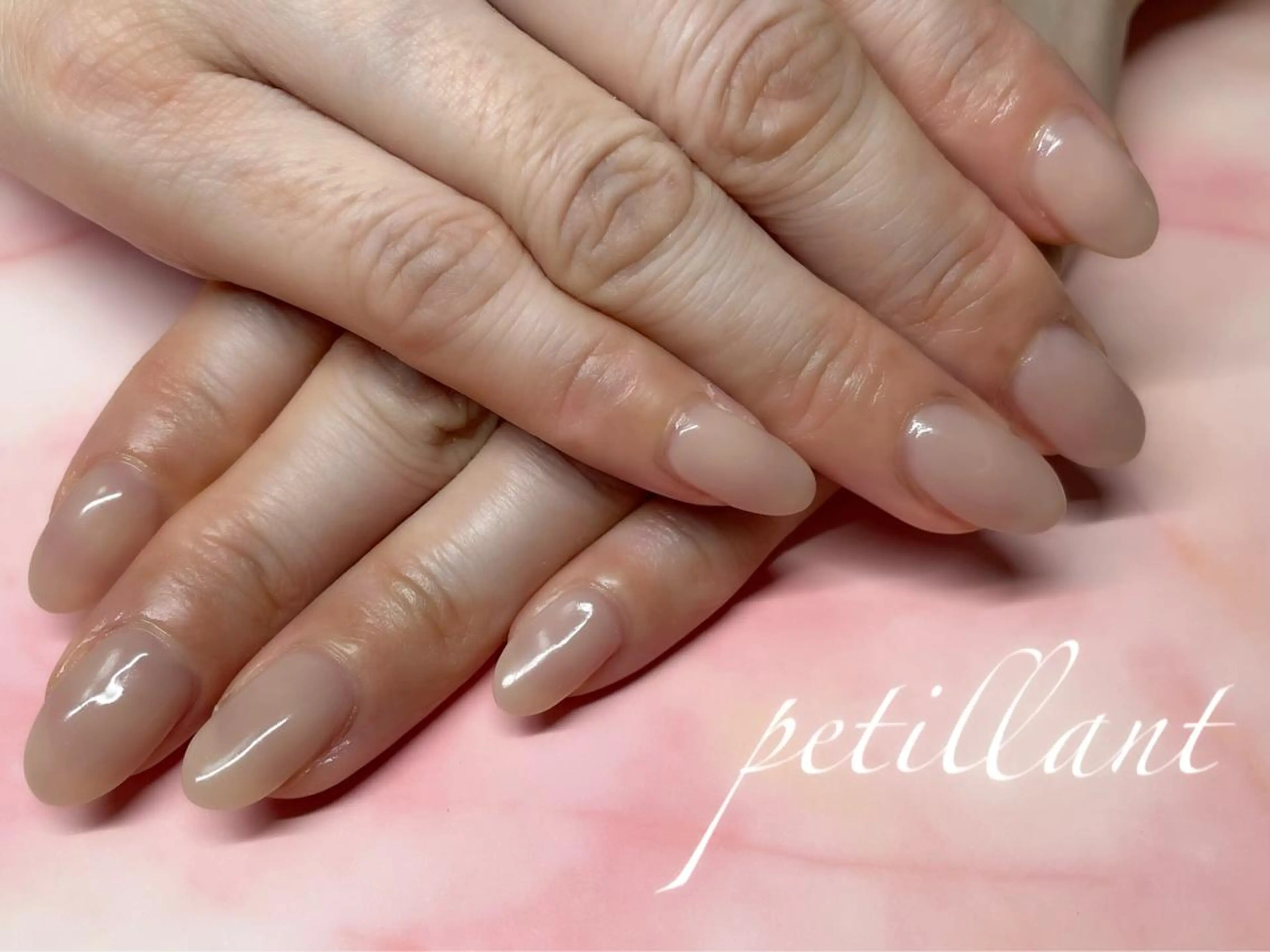 ネイル 長さ出し ジェルネイル ハンドネイル ハンドケア petillant所属・nail salon petillantのネイルデザイン
