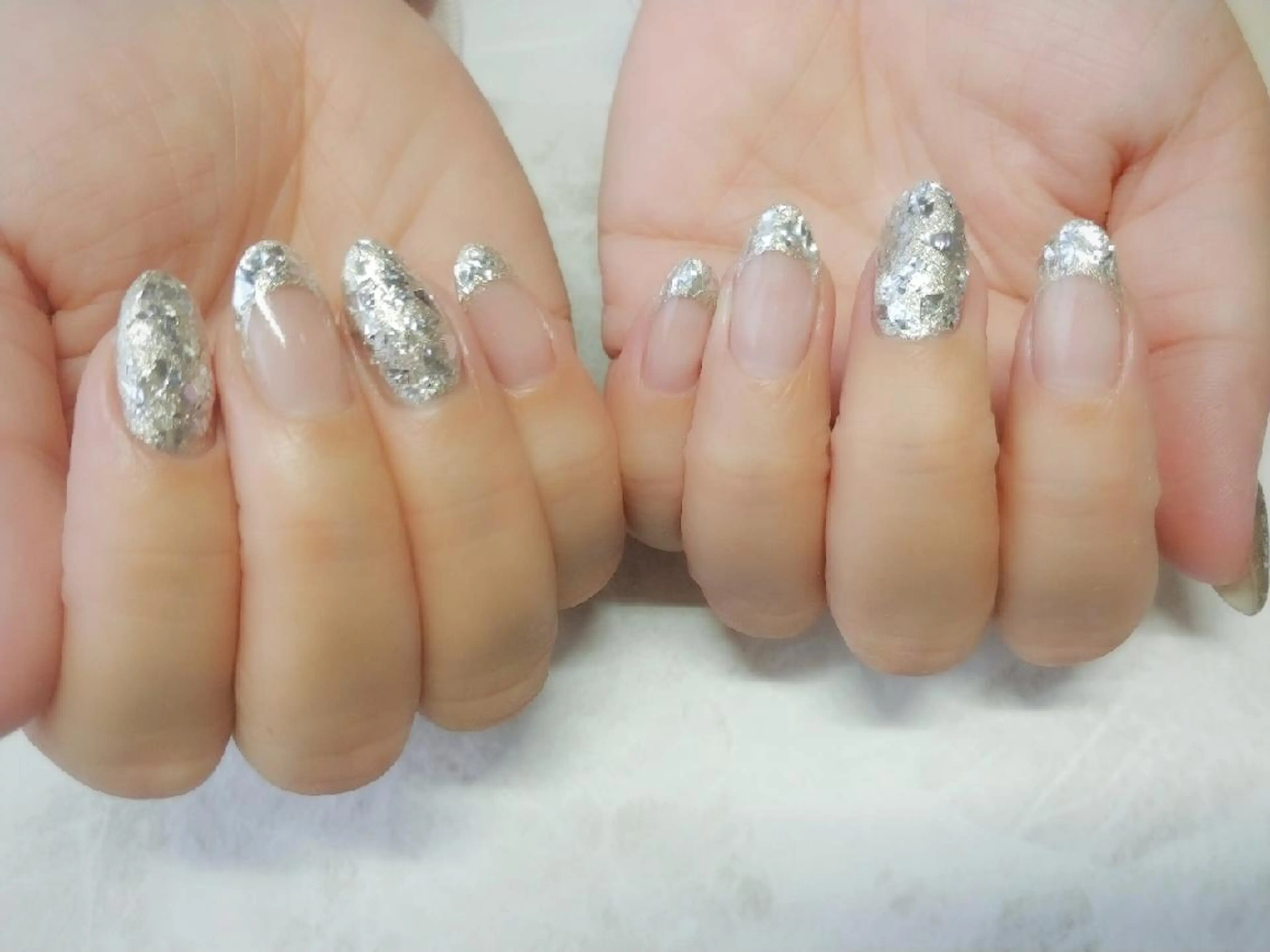ネイル フレンチネイル ガラスフレンチ シルバー ハンドネイル nail  Culleoのネイルデザイン