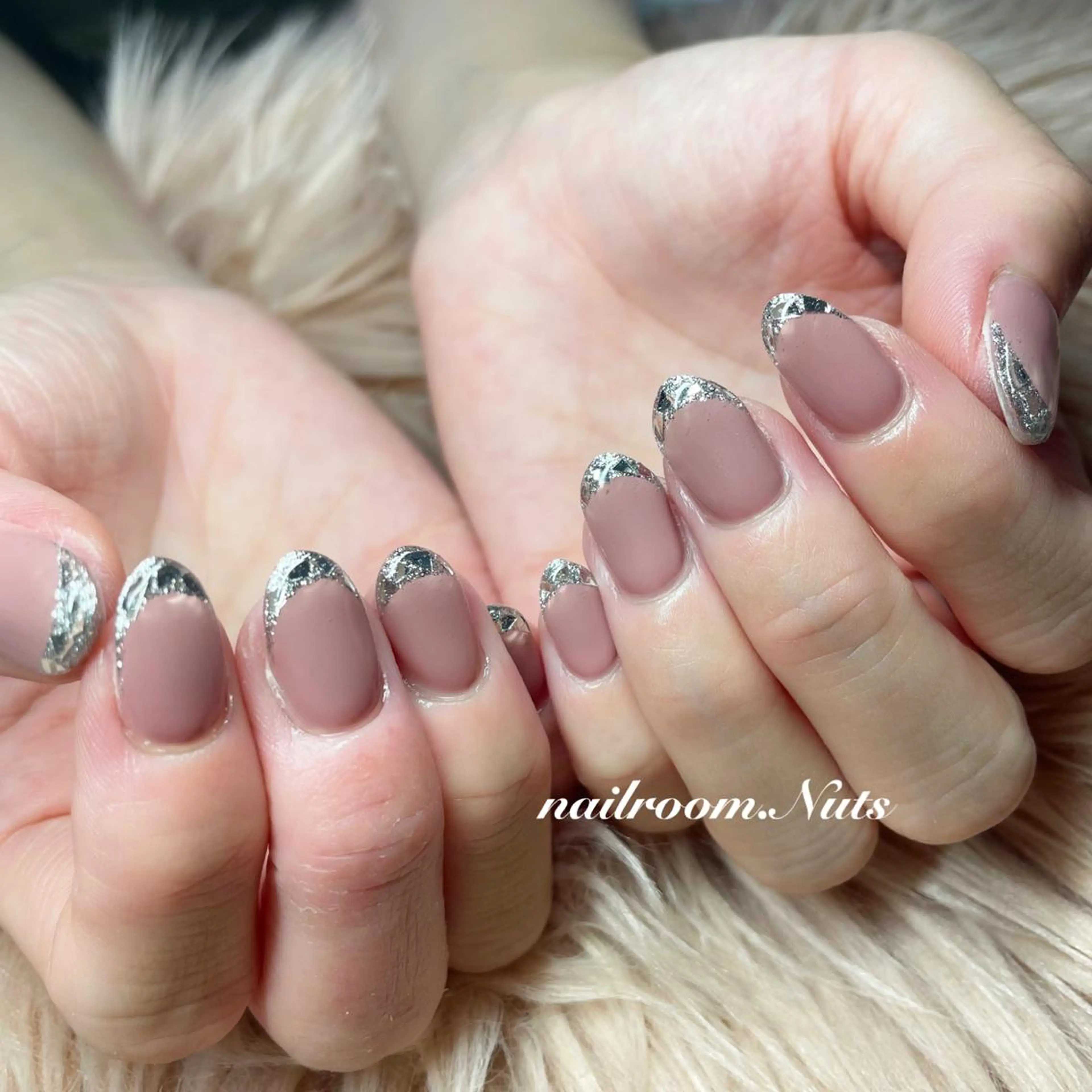 ネイル ハンドネイル nailsalon Nutsのネイルデザイン