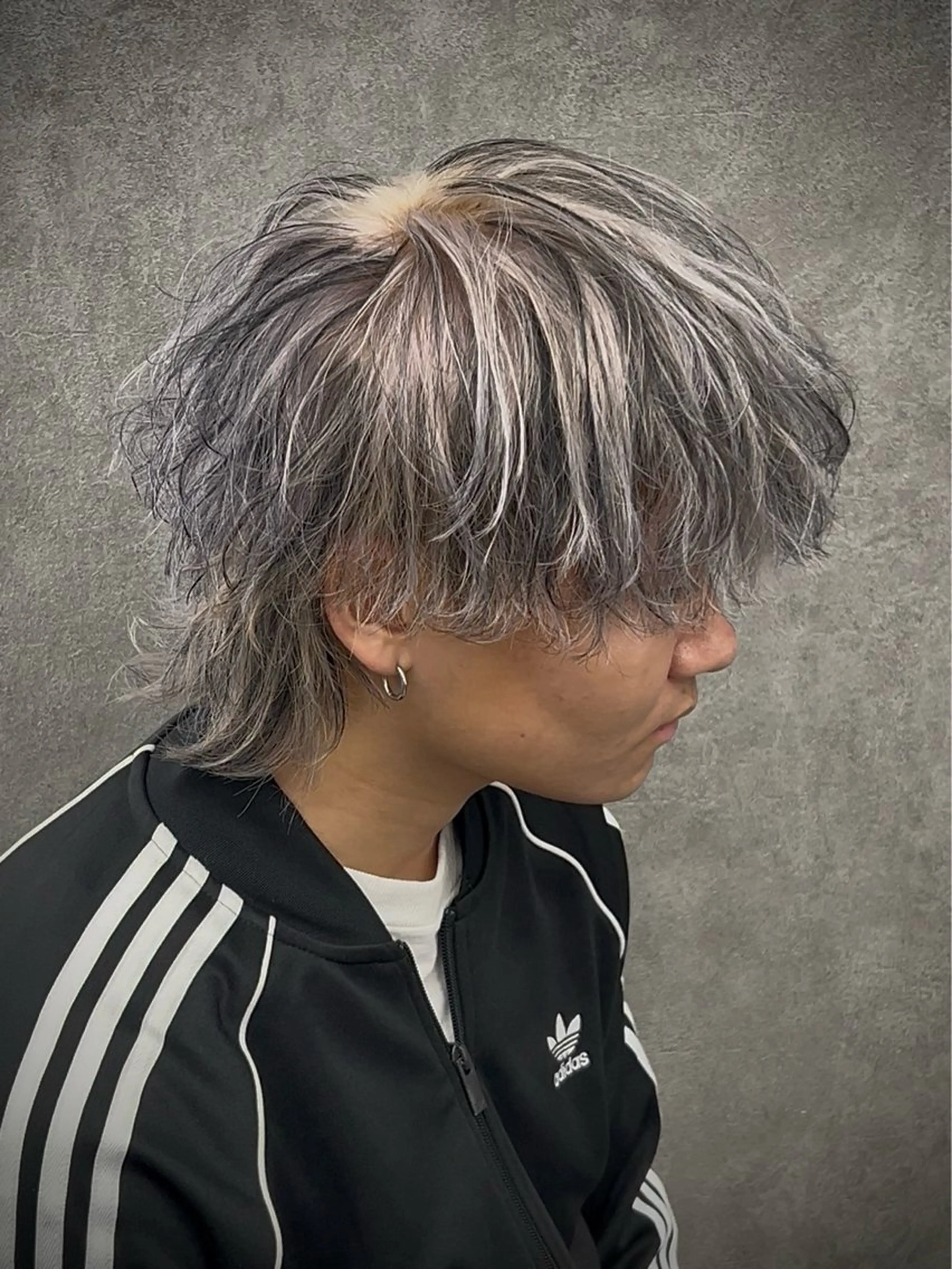 ミディアム カラー メンズ メンズウルフカット ウルフカット カット ヘアカラー メンズウルフ特化🐺 🔥長山耕大🔥のヘアスタイル