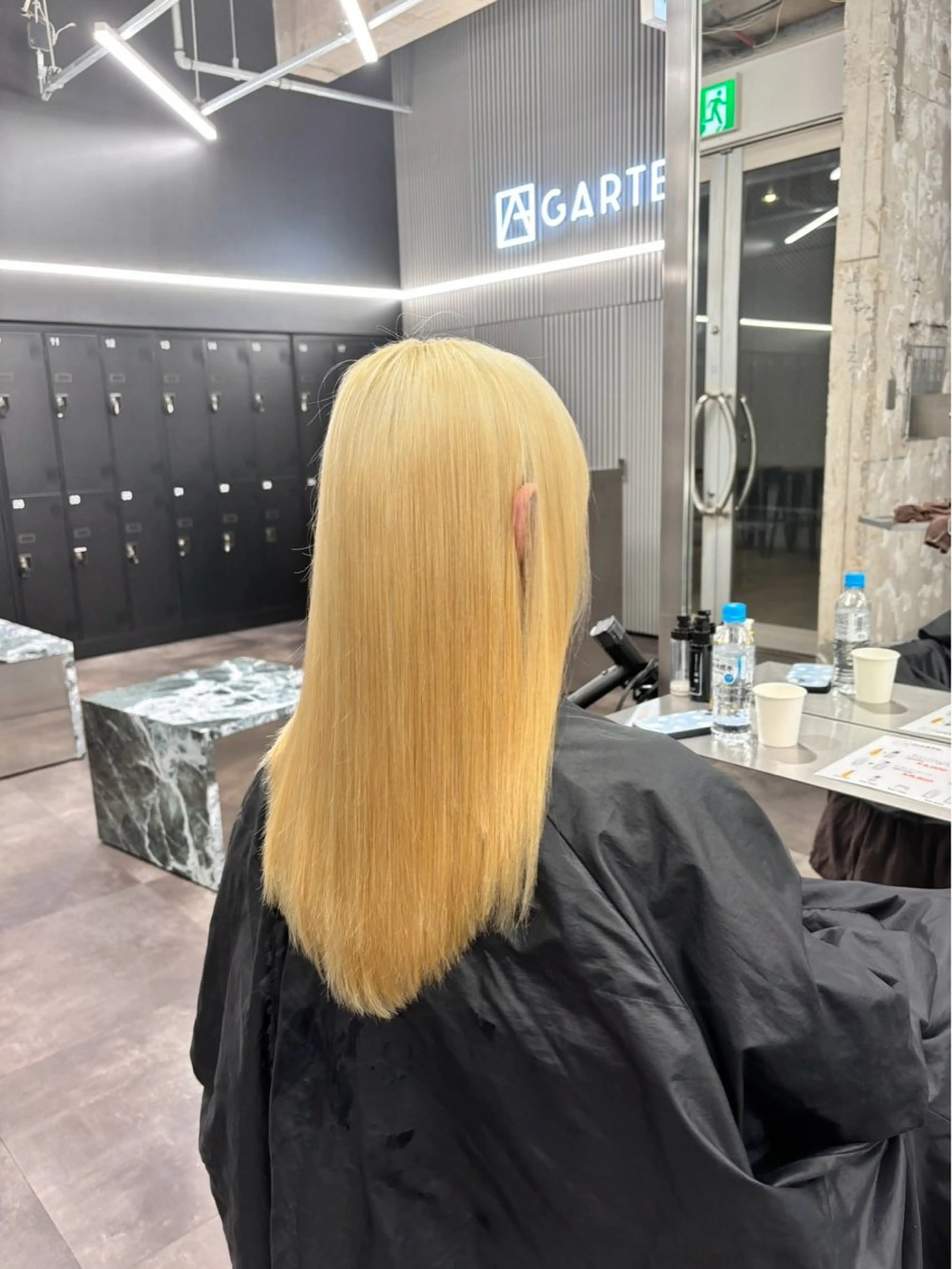 ロング トリートメント ヘアカラー 野﨑 煌のヘアスタイル