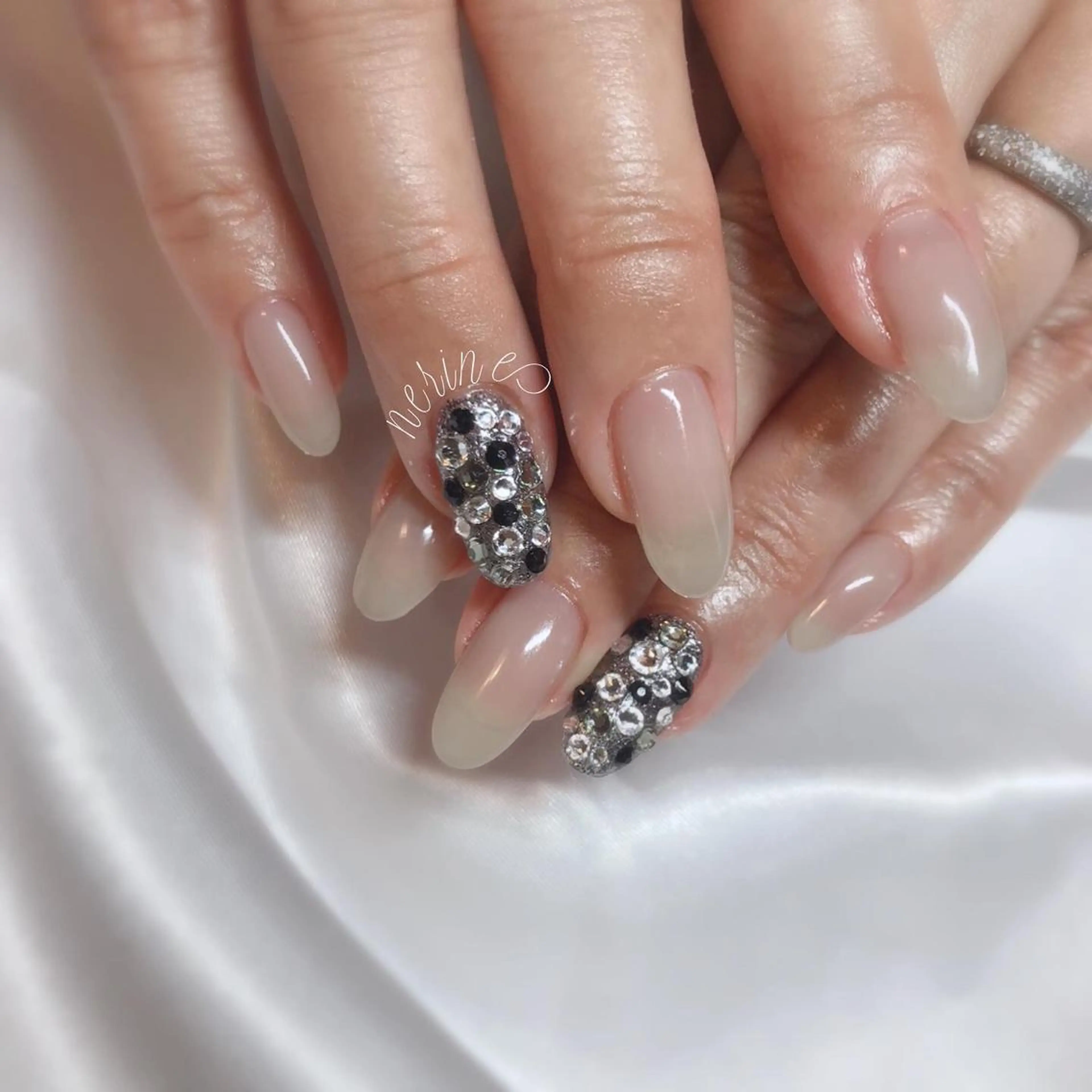 ネイル ストーンネイル ハンドネイル NAILST Naomiのネイルデザイン