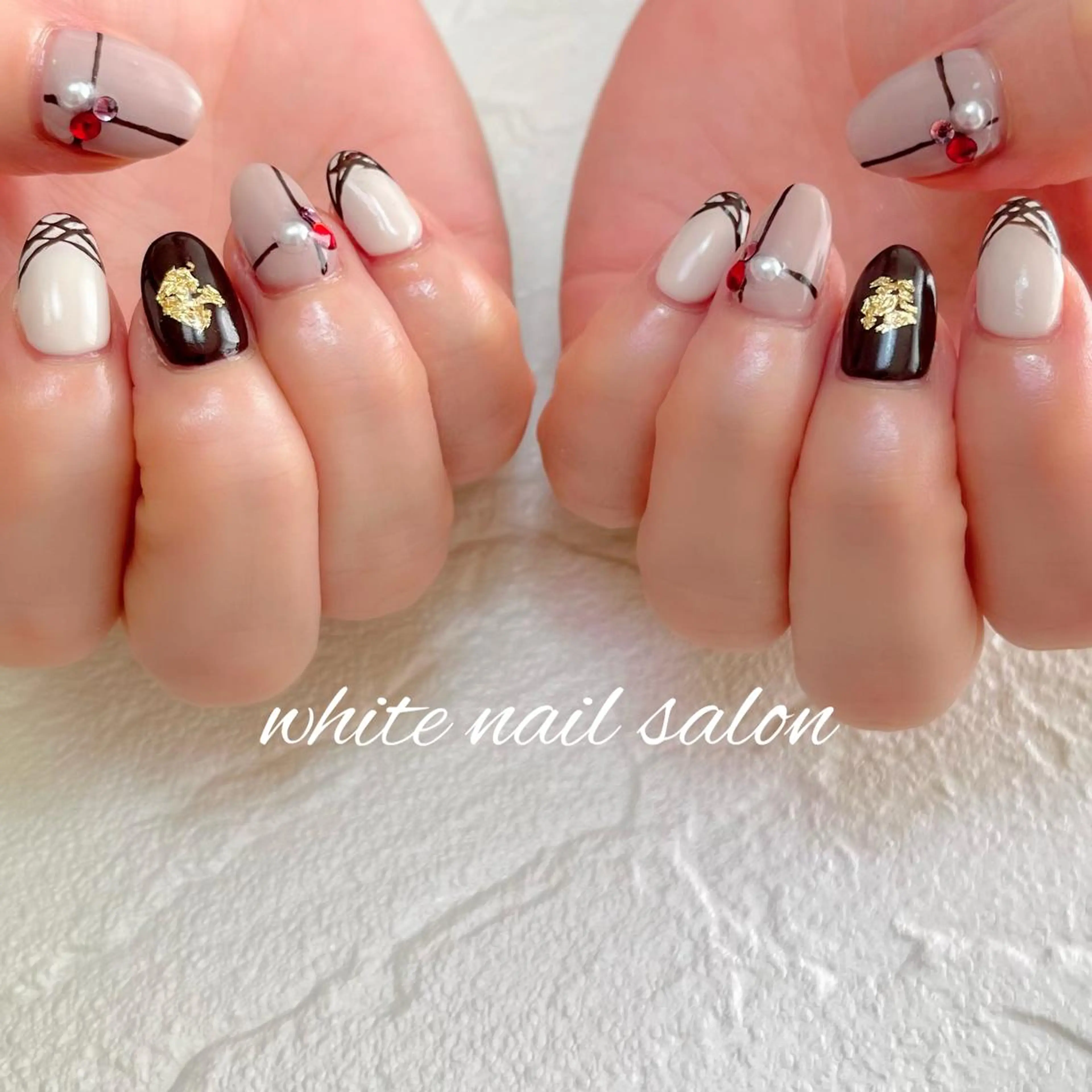 ネイル フットネイル ジェルネイル ハードジェル ラメ(グリッター) 持ち込み ハンドネイル white nail salonのネイルデザイン