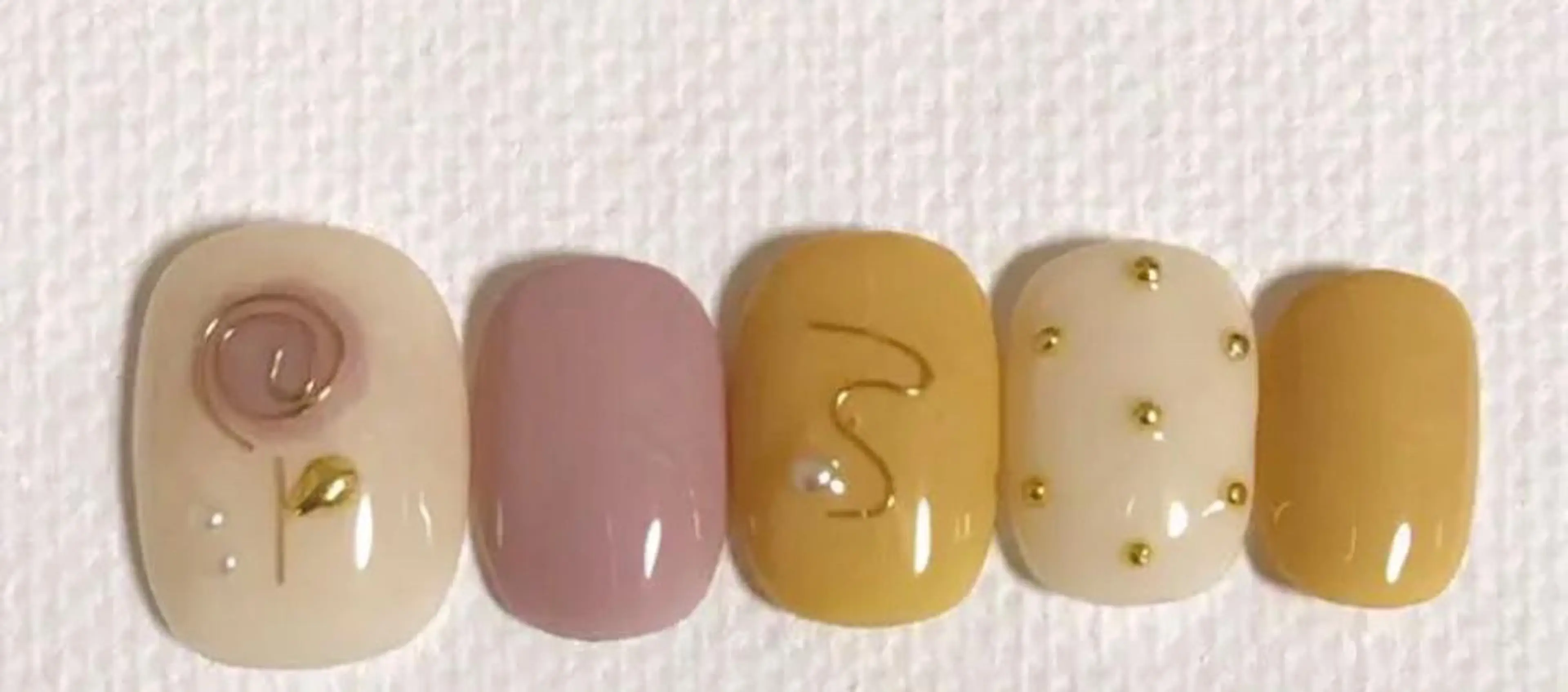 ネイル ハンドネイル ゲン レイカのネイルデザイン