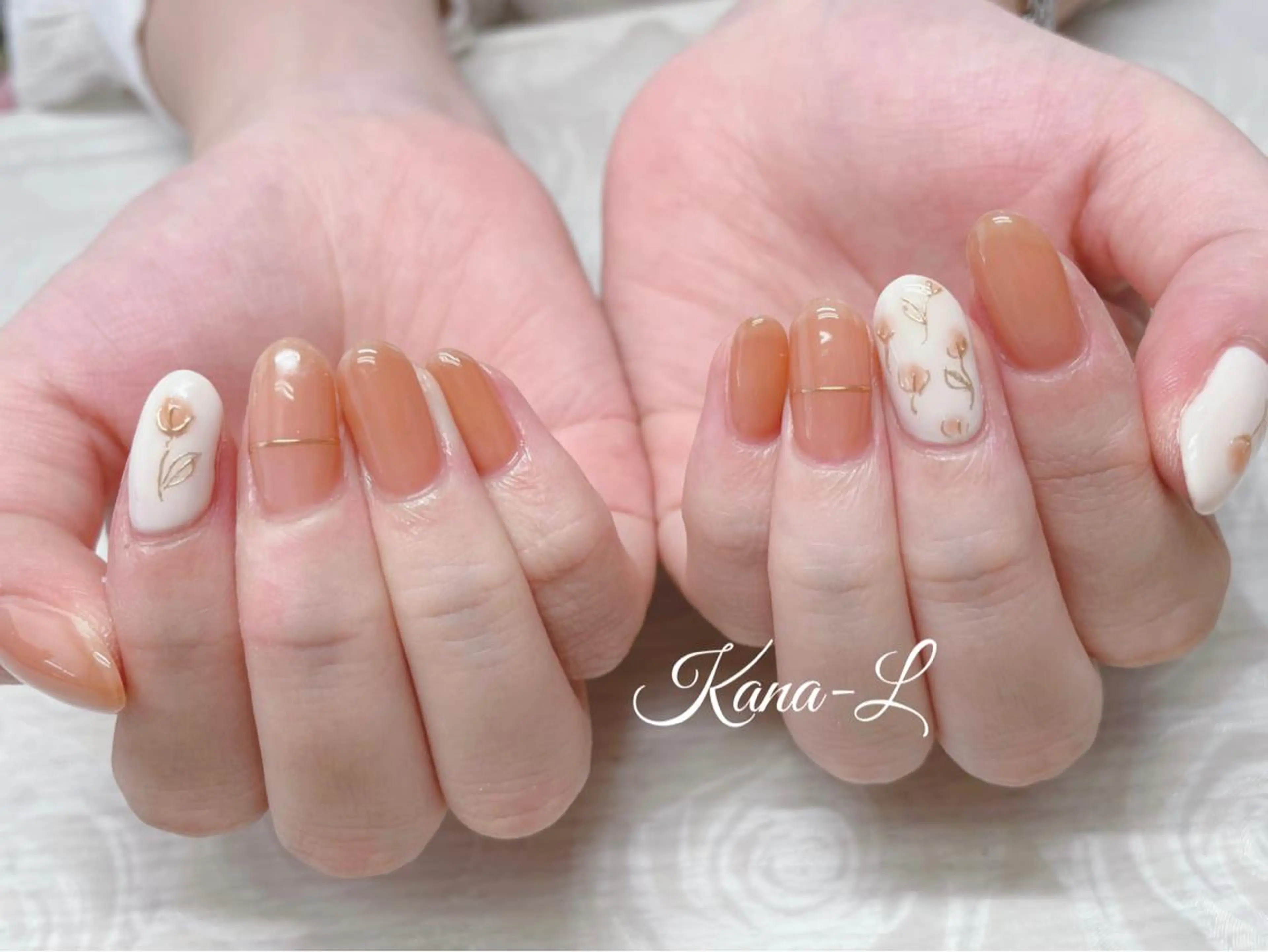 カラー ネイル フラワーネイル 芦辺 香奈のネイルデザイン