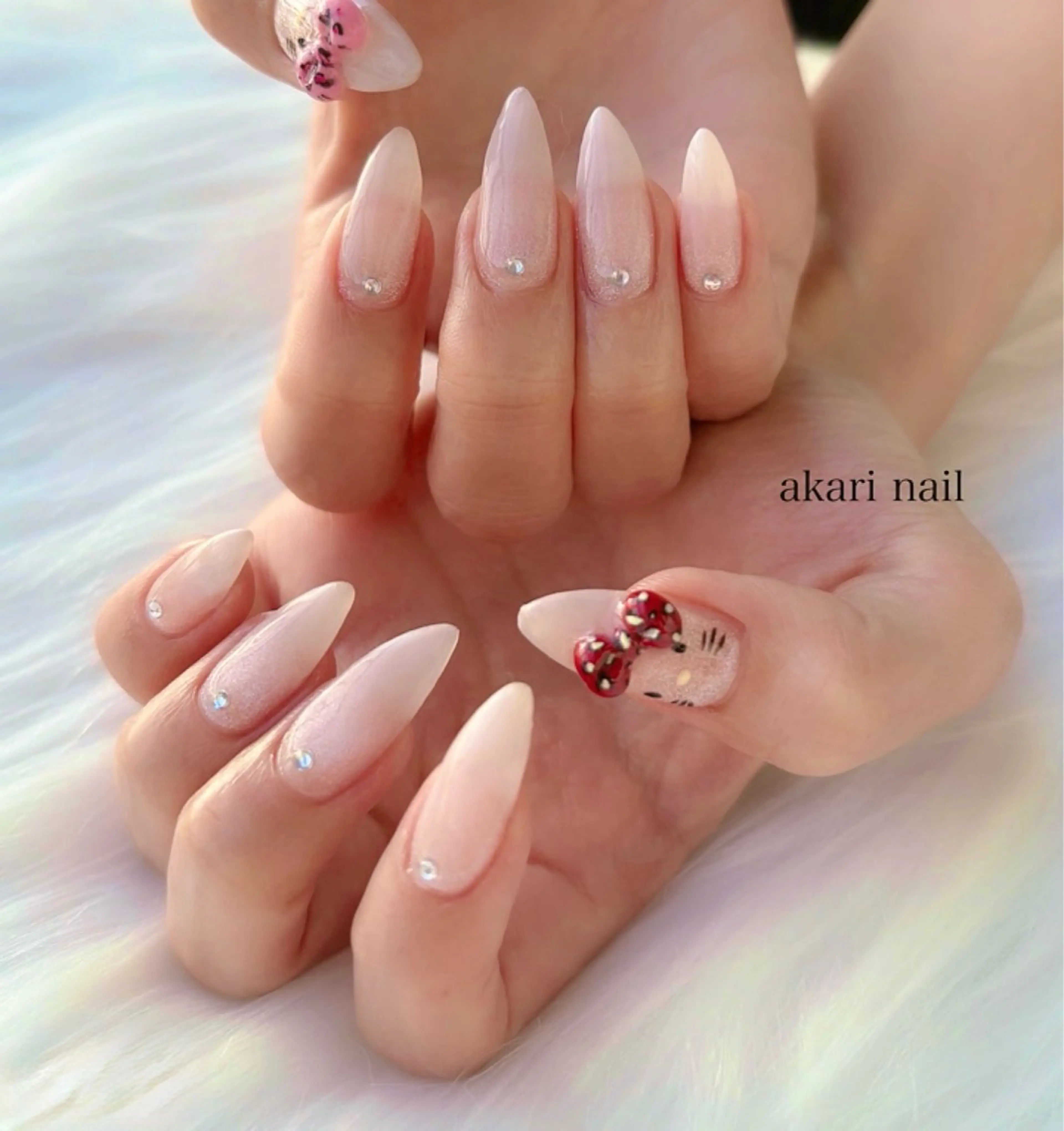 ネイル ハンドネイル フットネイル AKARI nail💅のネイルデザイン