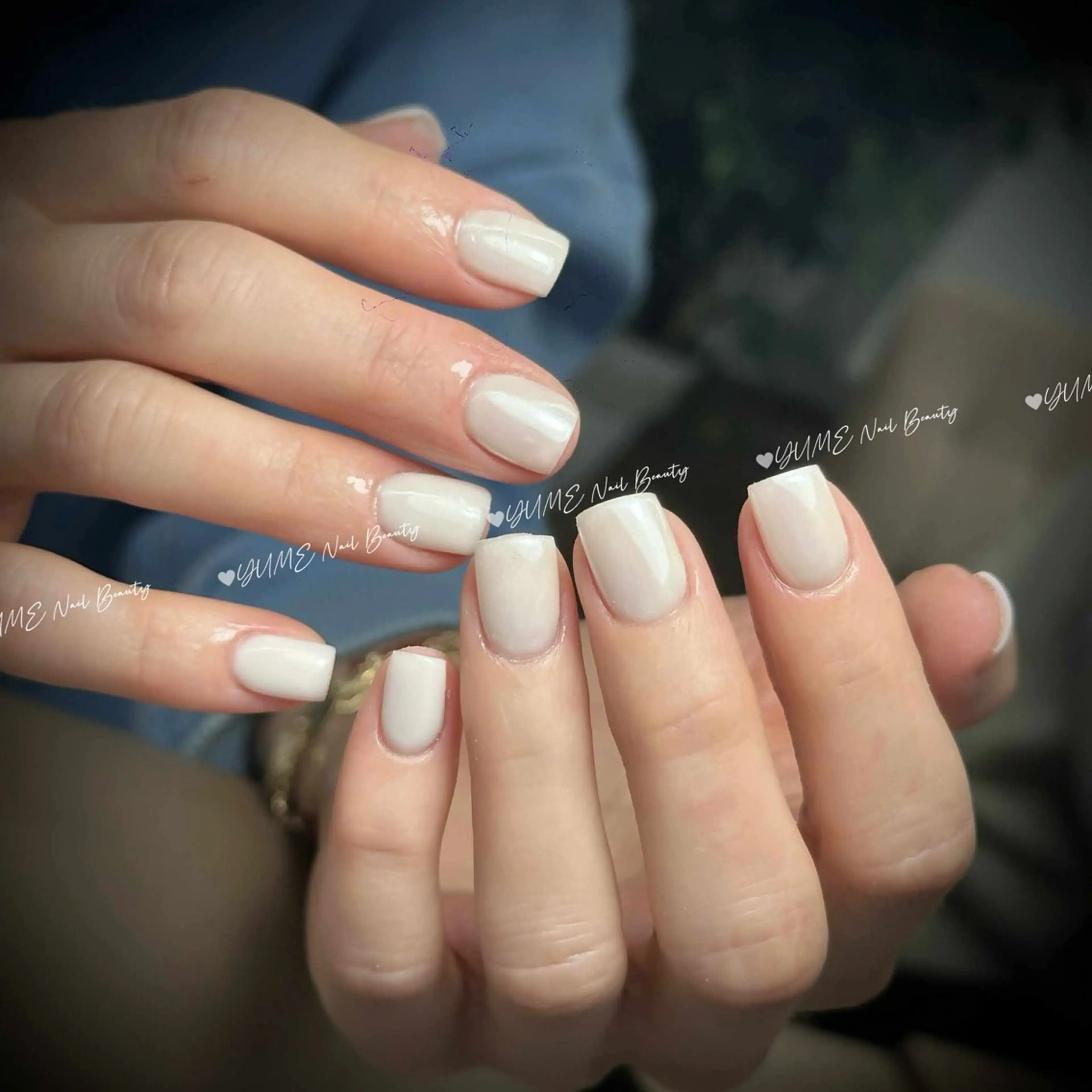 ミディアム ガー NAILのネイルデザイン