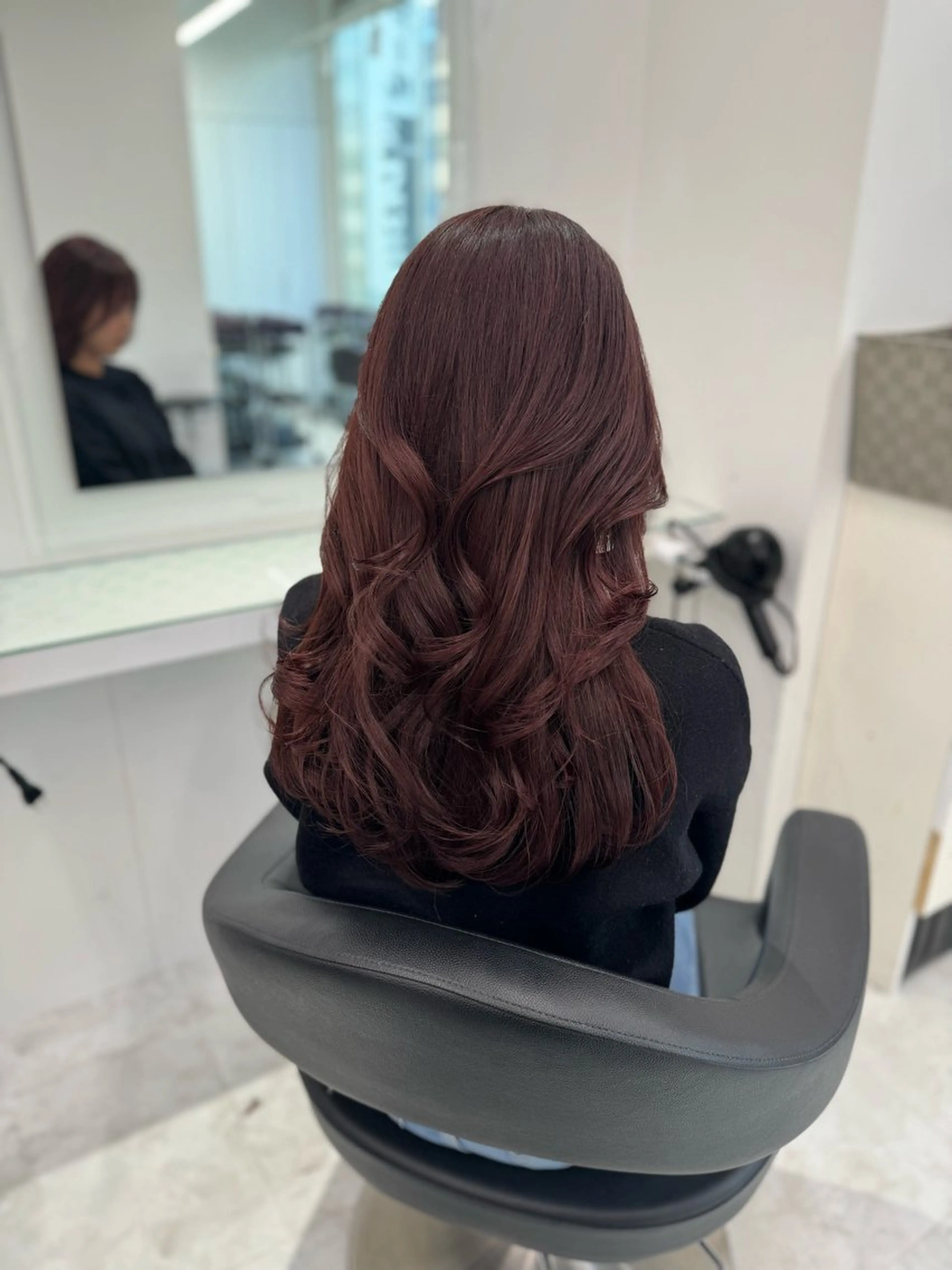 ロング カラー ダメージレスハイ トーン💖kanonのヘアスタイル