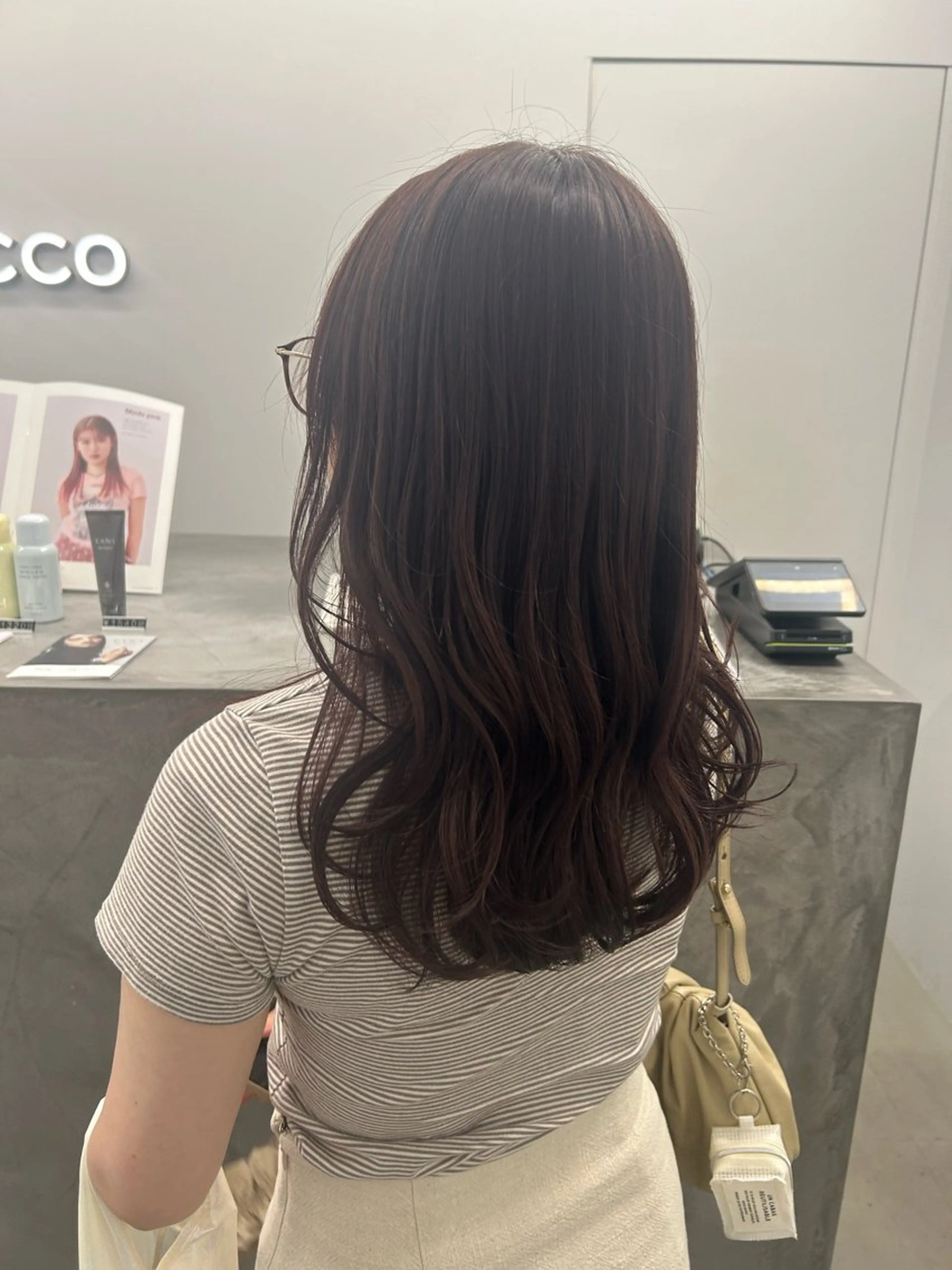 セミロング カラー HANA ROCCO3rdのヘアスタイル