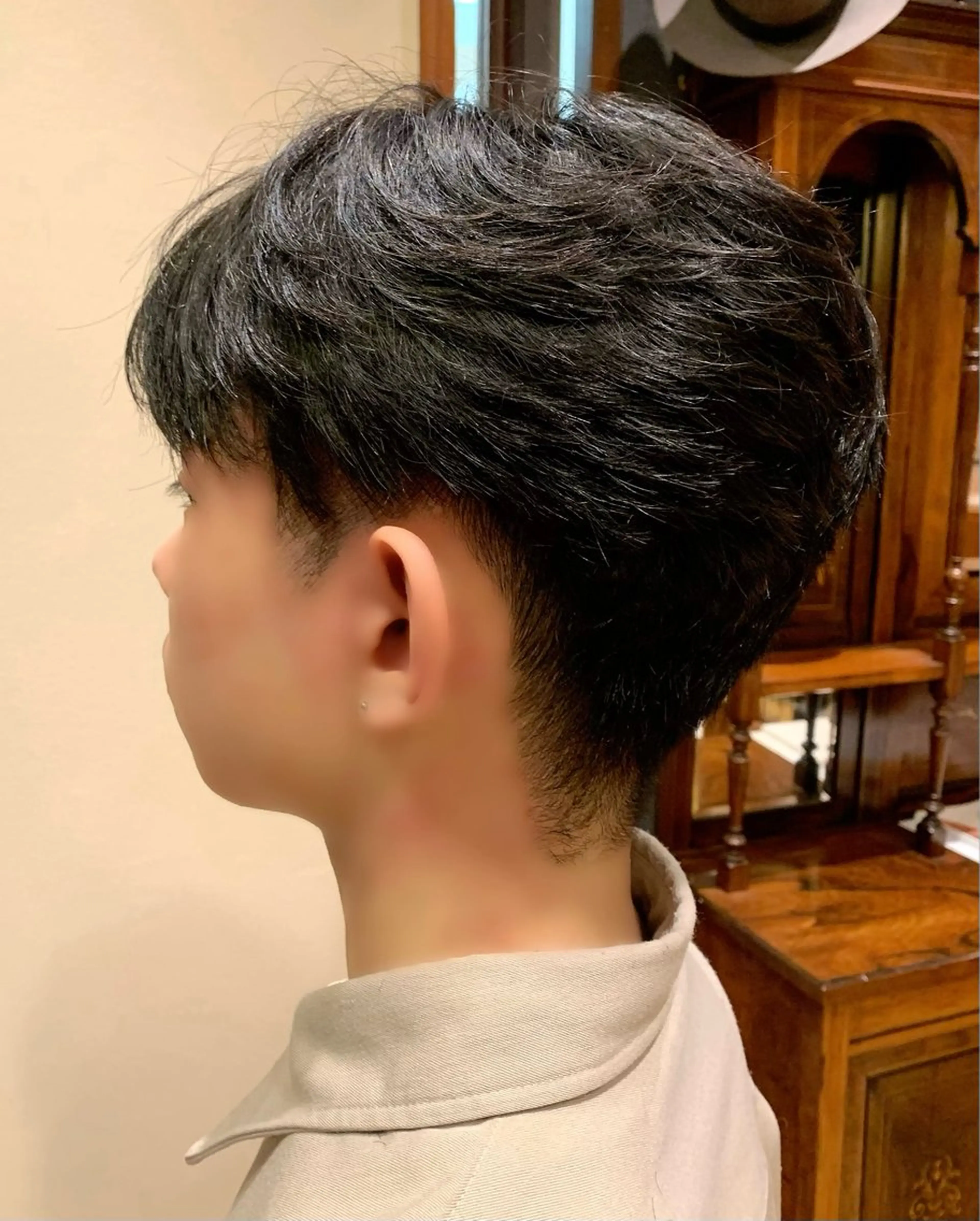 学生カット【カット＋シャンプー＋お顔剃り】の写真