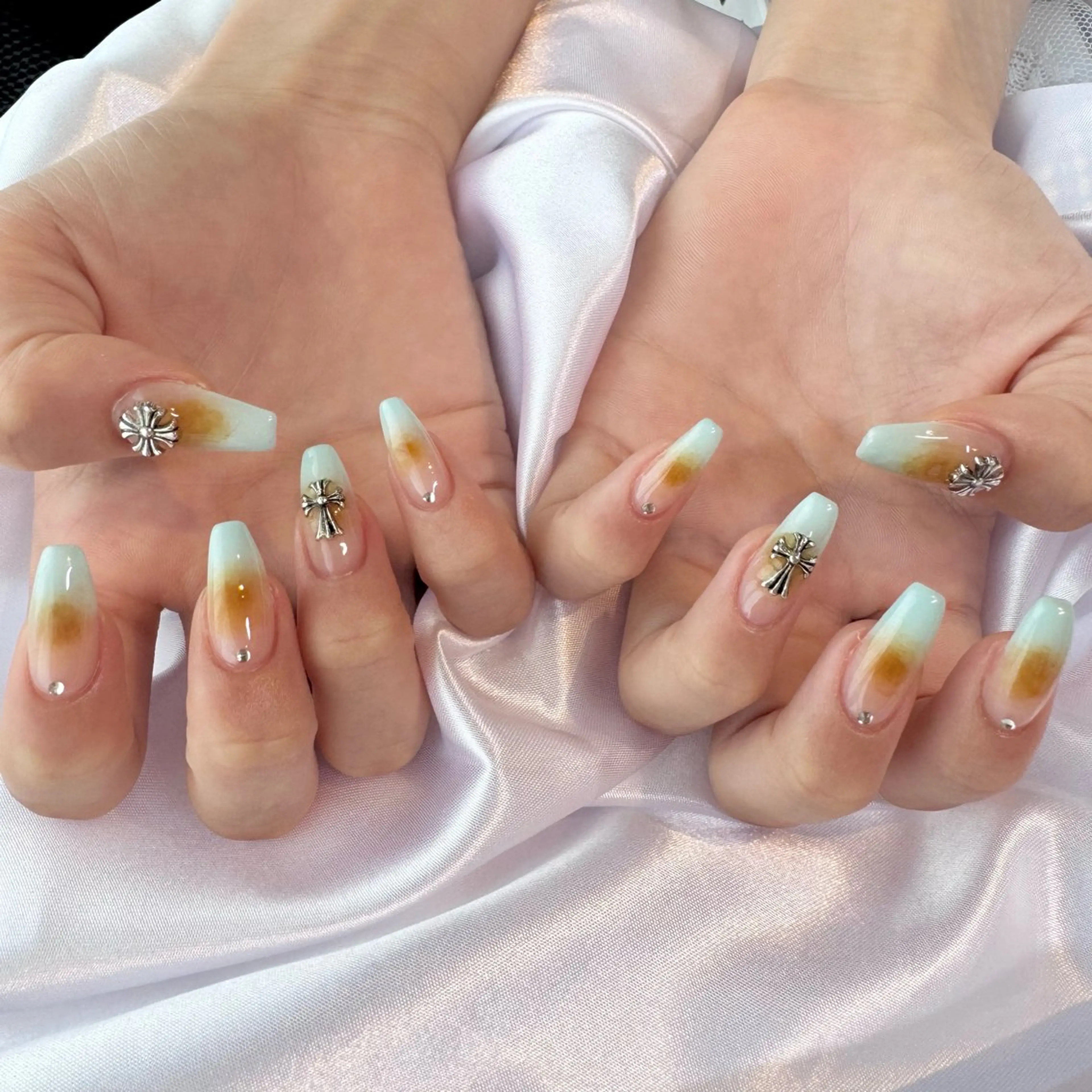 ネイル 夏ネイル ハンドネイル nail salon e'mu💐のネイルデザイン