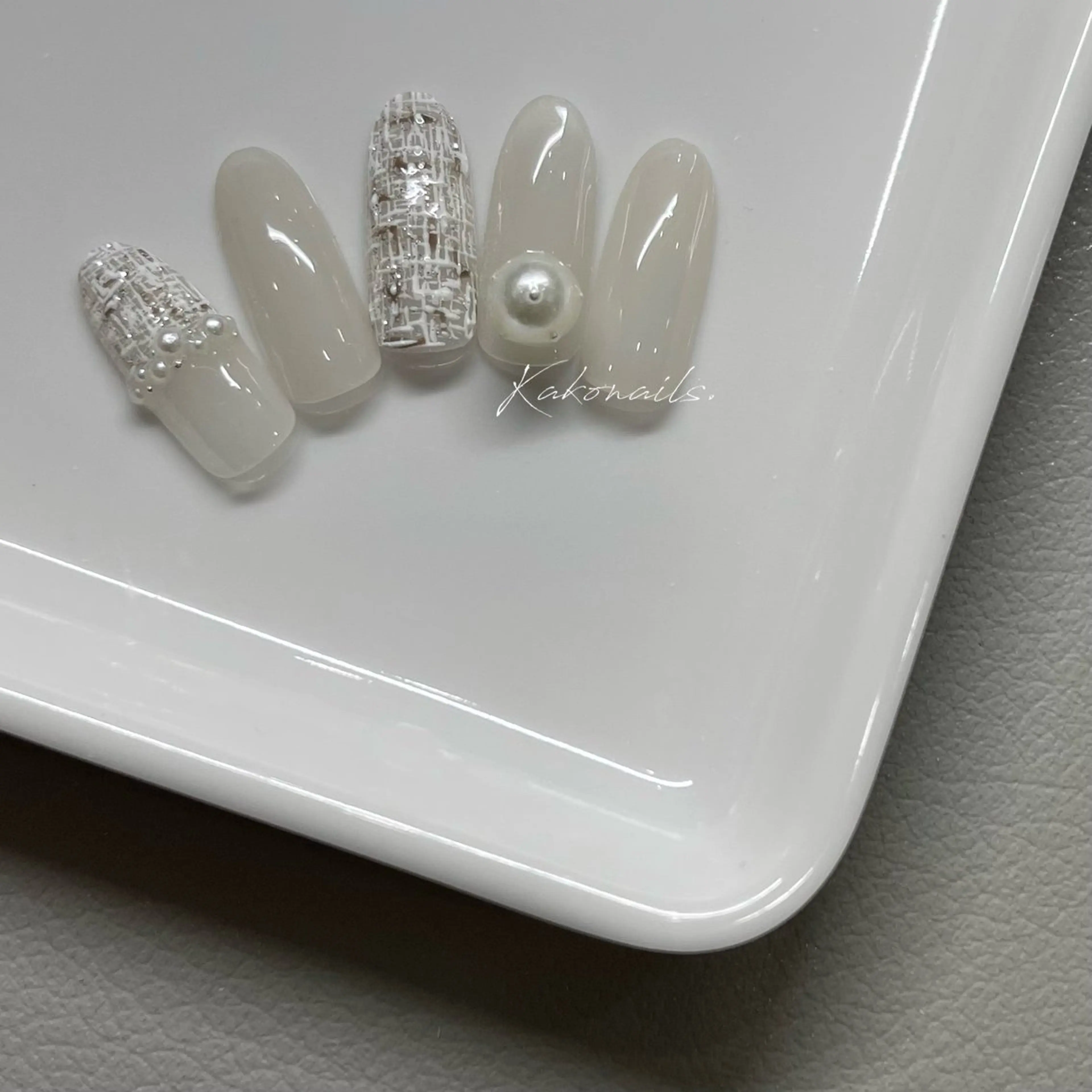 ネイル ハンドネイル フットネイル KAKO momo京橋のネイルデザイン