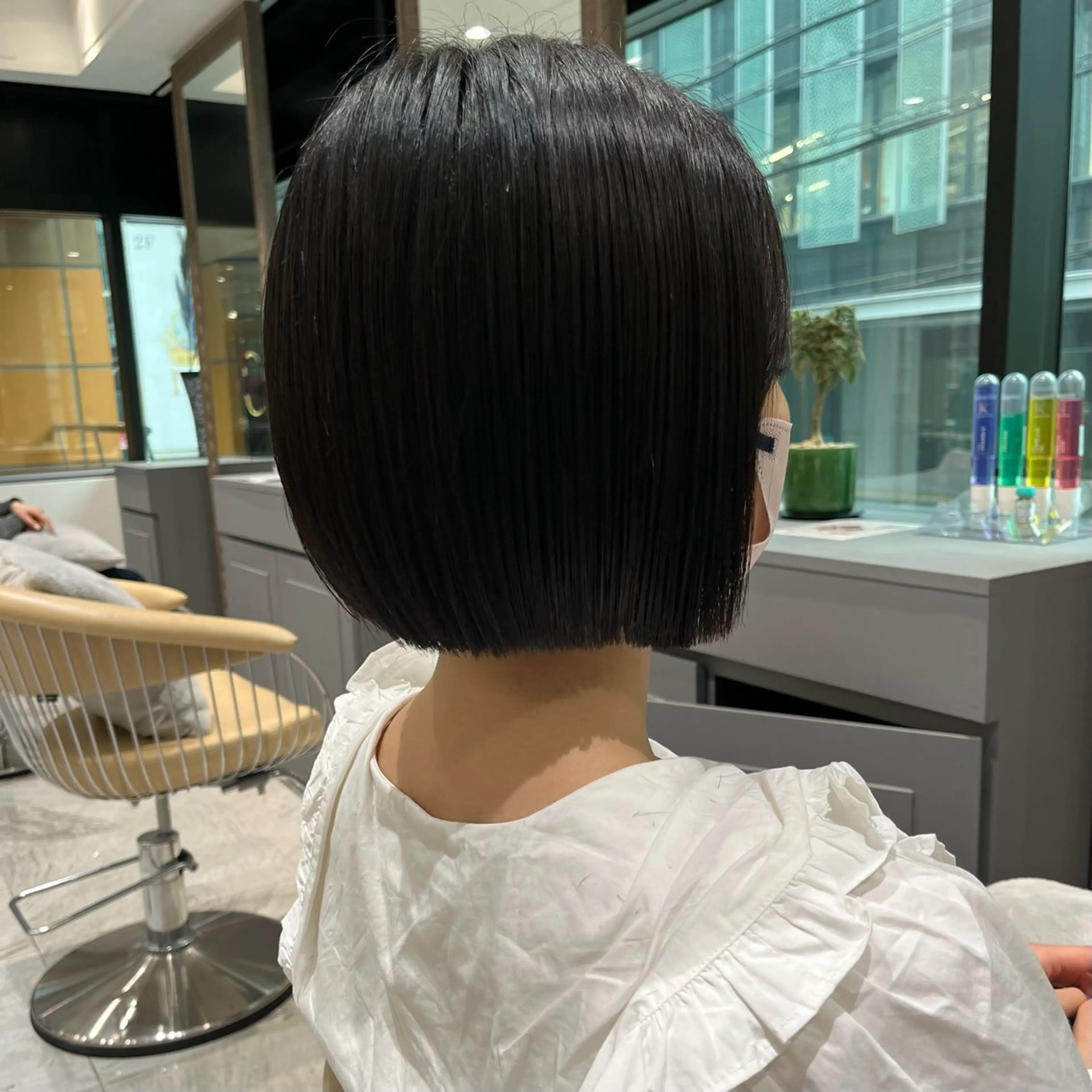 ショート カラー カット ヘアカラー トリートメント 大人ボブ/透明感 カラー/松原和志のヘアスタイル