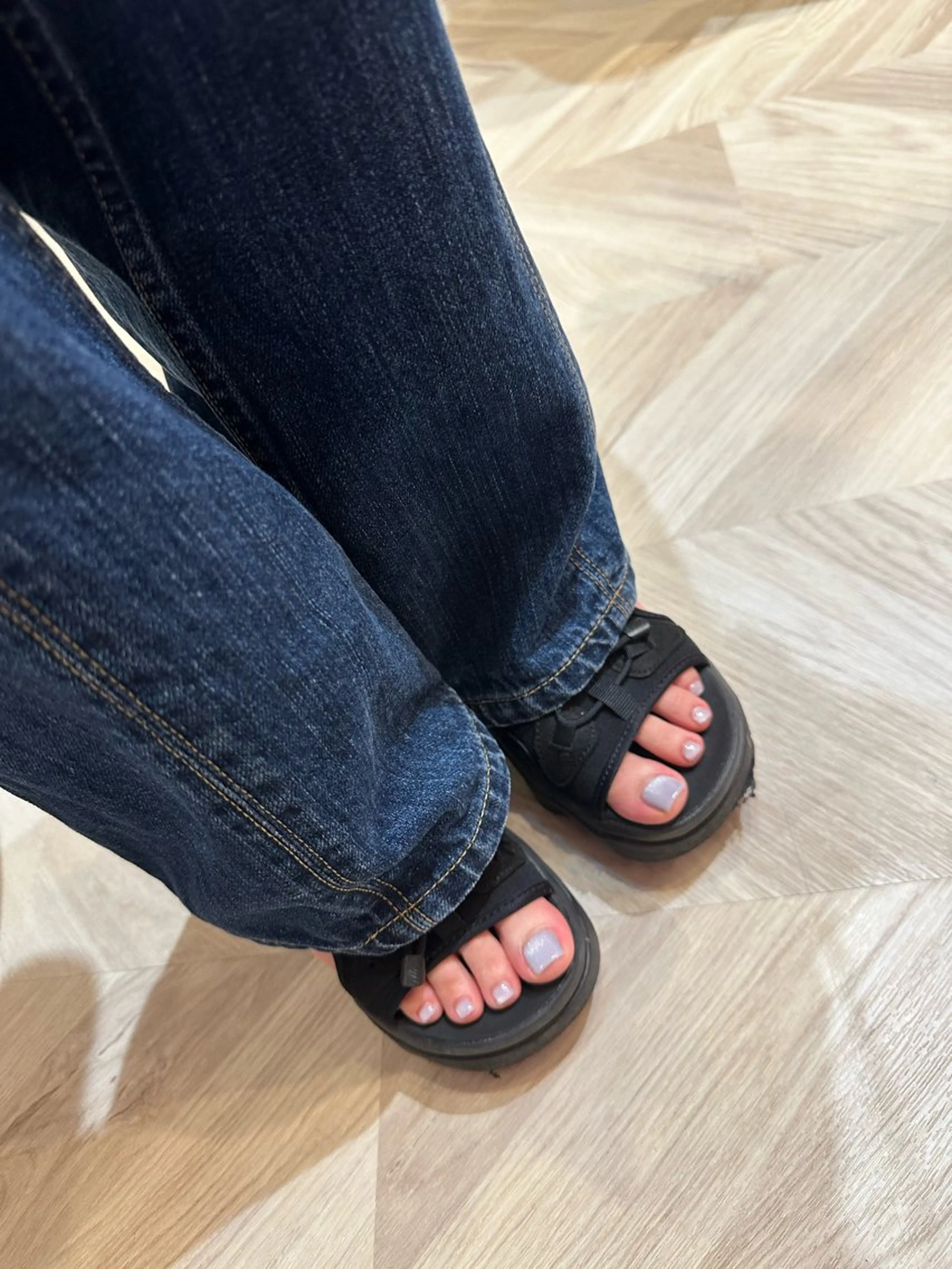 ネイル ECRLN beauty gallery所属・ECRLN エクランのネイルデザイン