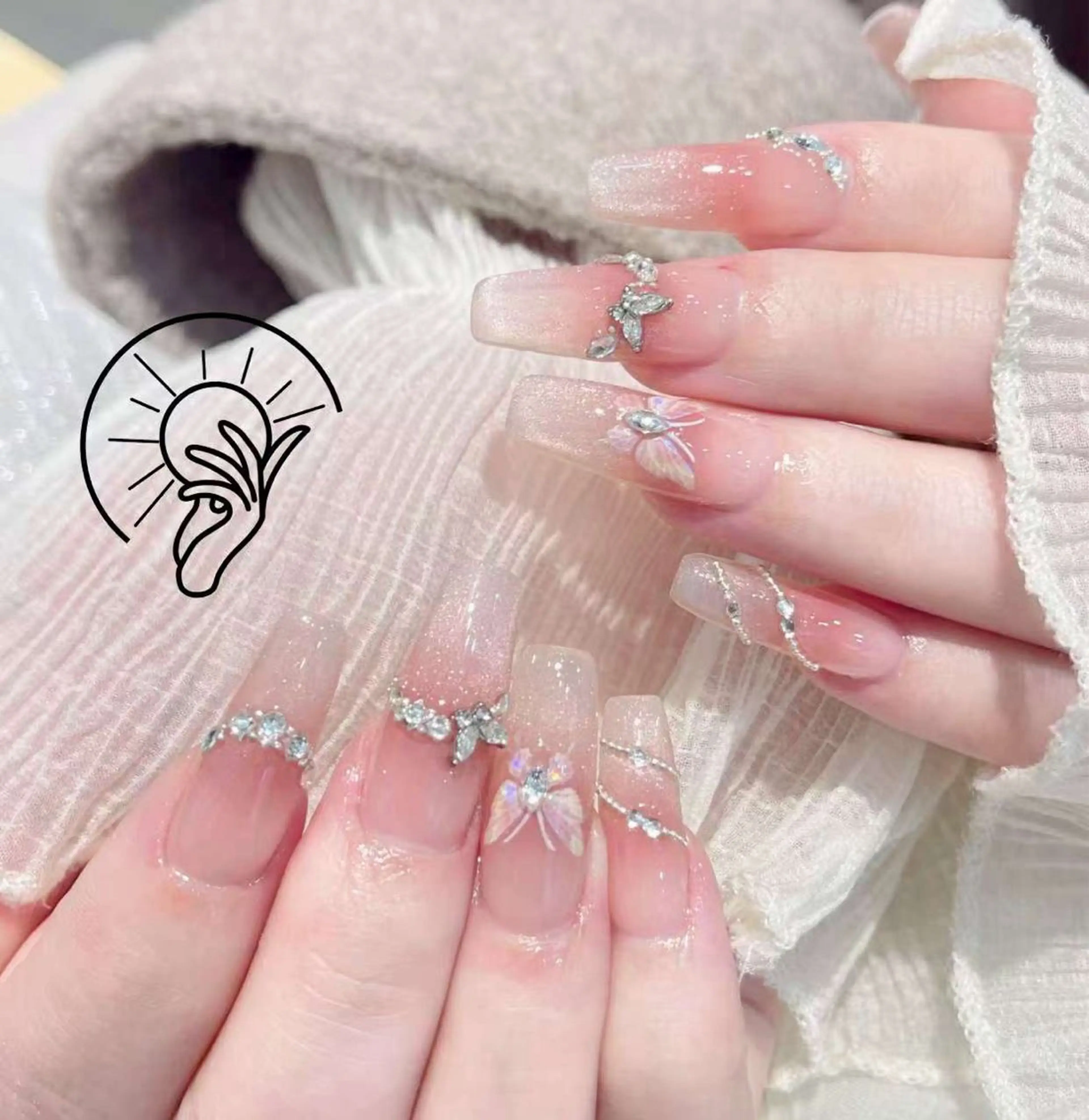 ネイル チークネイル 長さ出し フレンチネイル ガーリー 韓国ネイル sun nail池袋 モデル募集のネイルデザイン