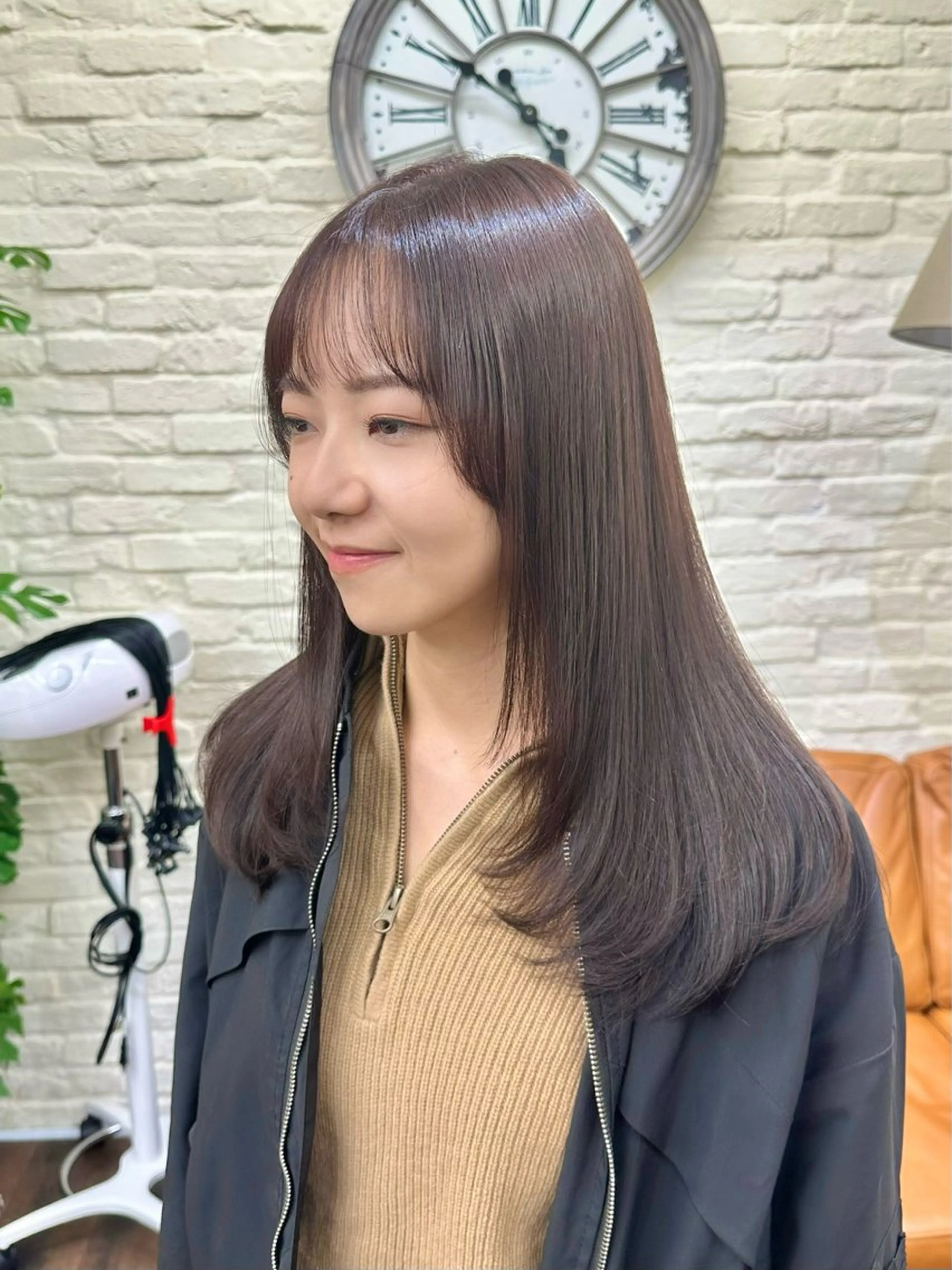 セミロング カラー パーマ カット 縮毛矯正 トリートメント ＼脱・うねり& 広がり／gite菊のヘアスタイル