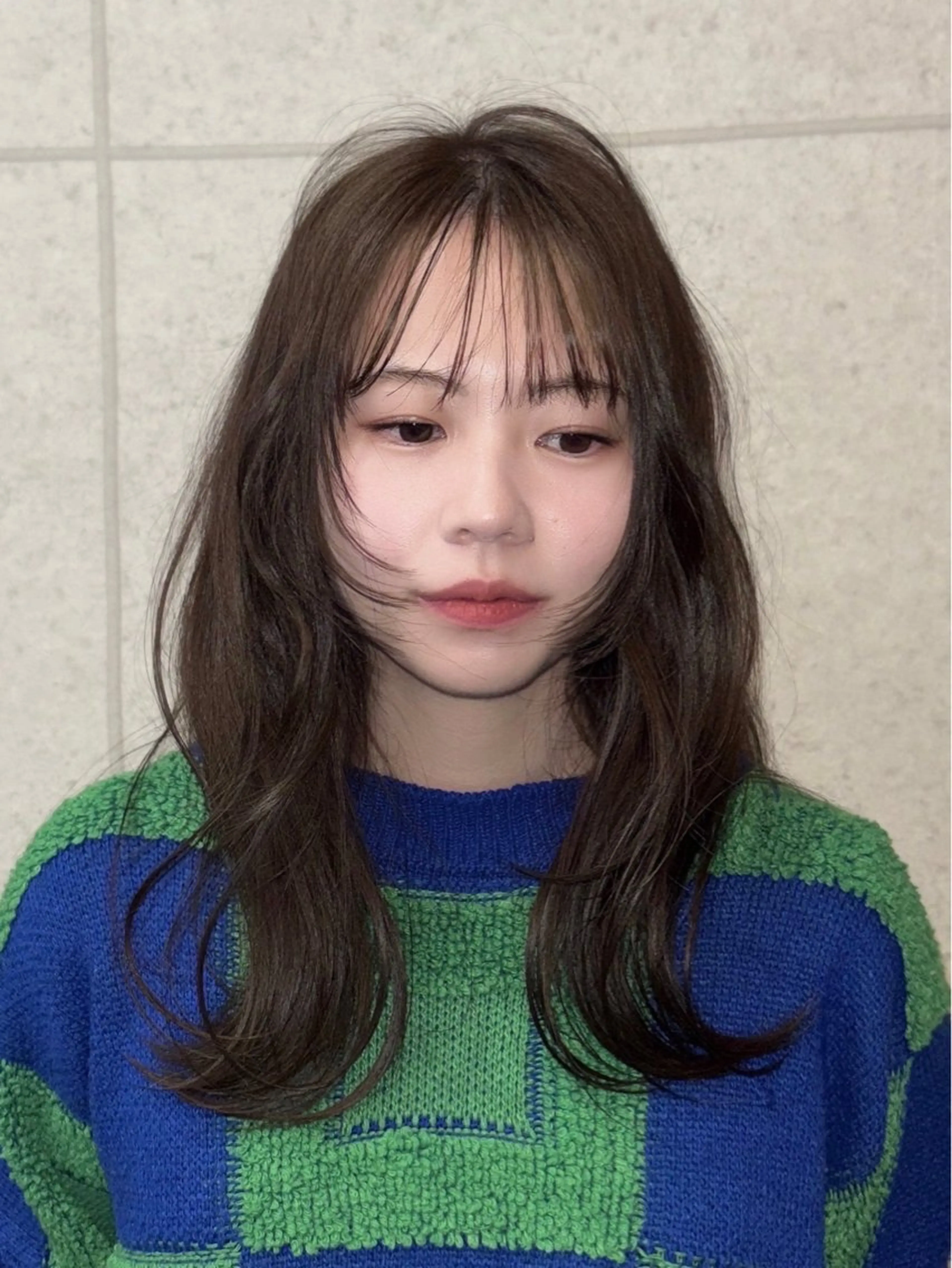 セミロング カラー 透明感カラー グレージュ 顔まわりレイヤー 顔周りカット レイヤーカット カット ヘアカラー トリートメント STAYGOLD所属・STAYGOLD⭐️ NANAMIのヘアスタイル