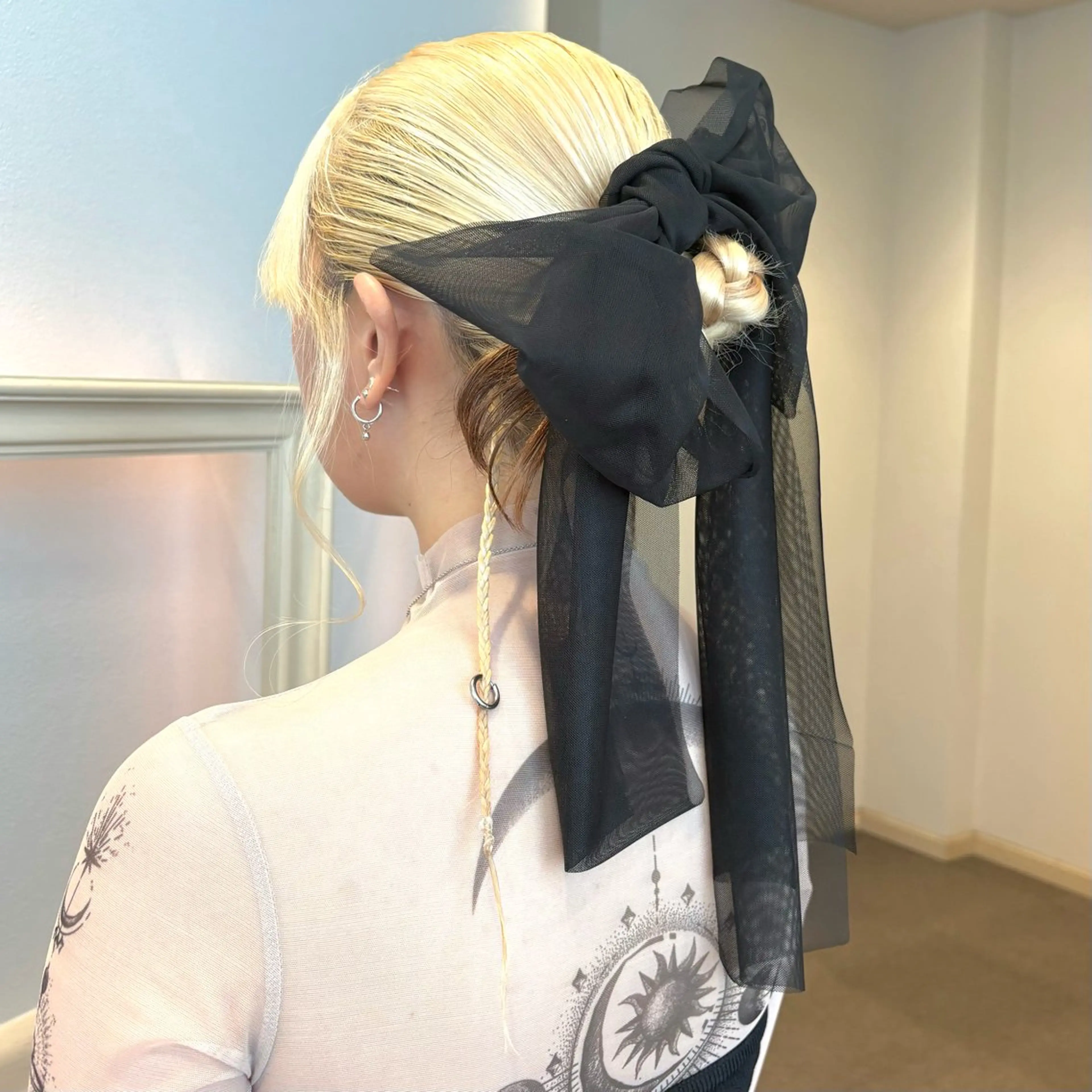 セミロング ヘアアレンジ ヘアセット 艶髪/柔らかカラー /アレンジ🪞あまにのヘアスタイル