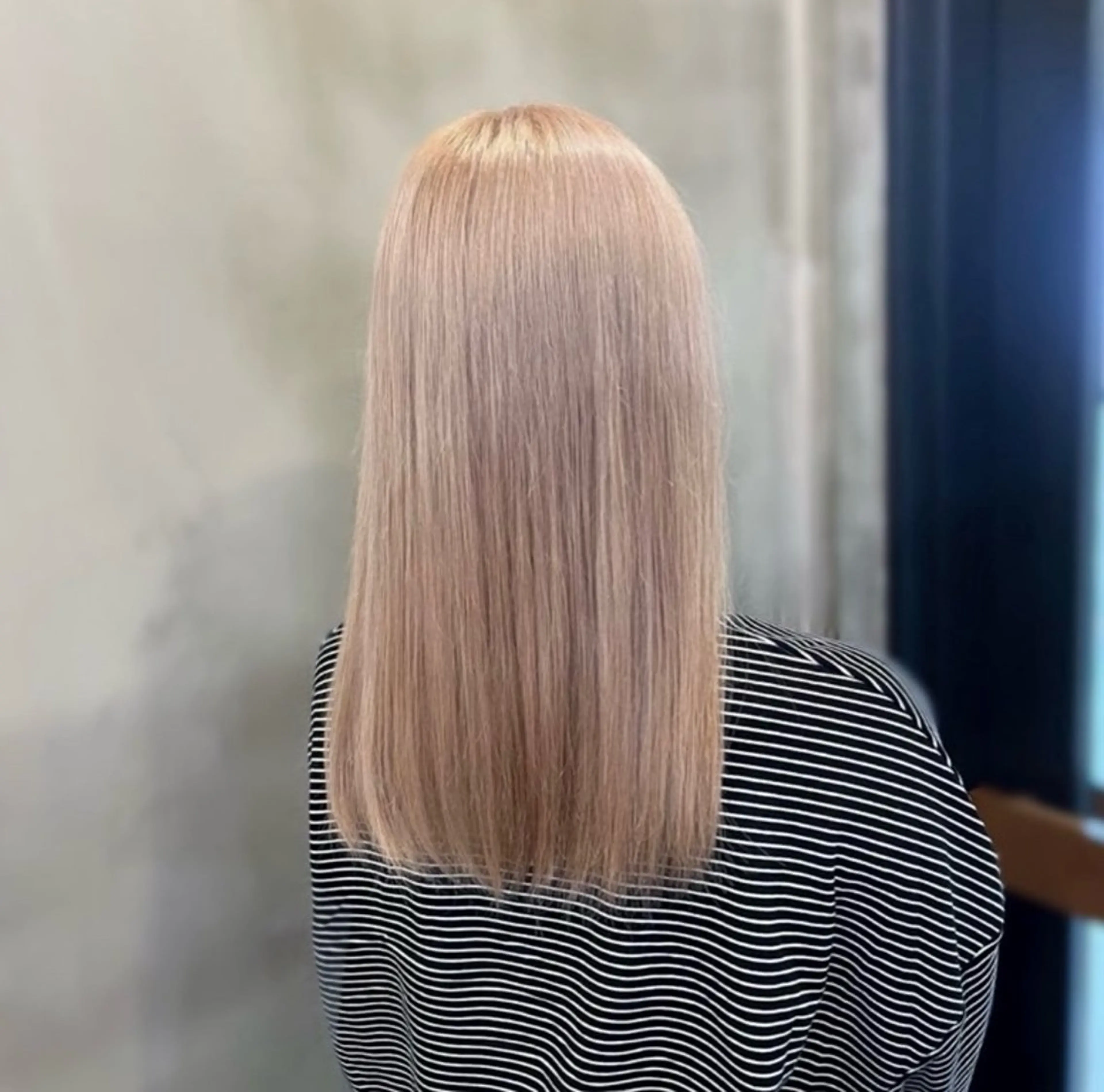 セミロング ヘアカラー angelica hariiのヘアスタイル