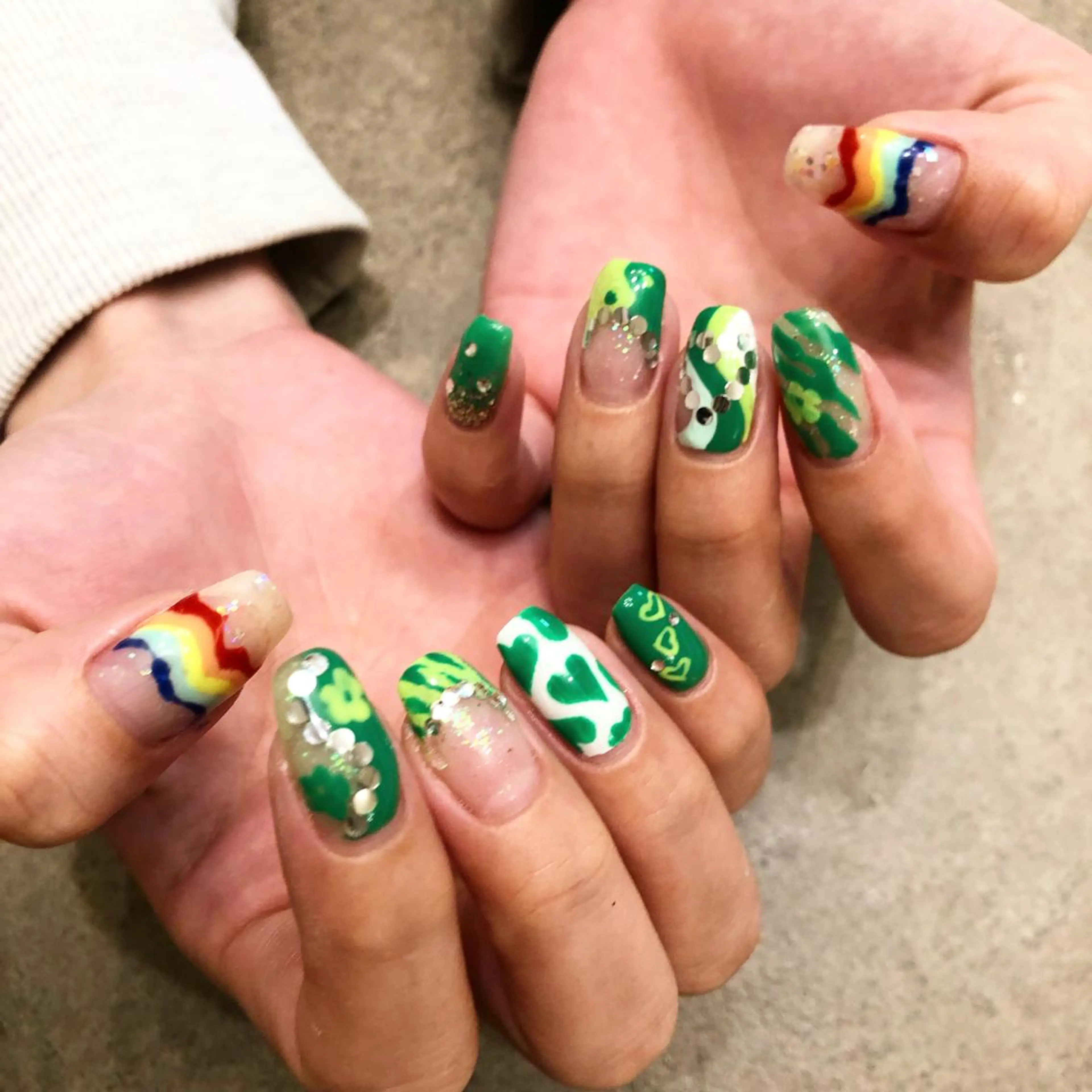 ネイル casita（カシータ）所属・thrush nailsのネイルデザイン